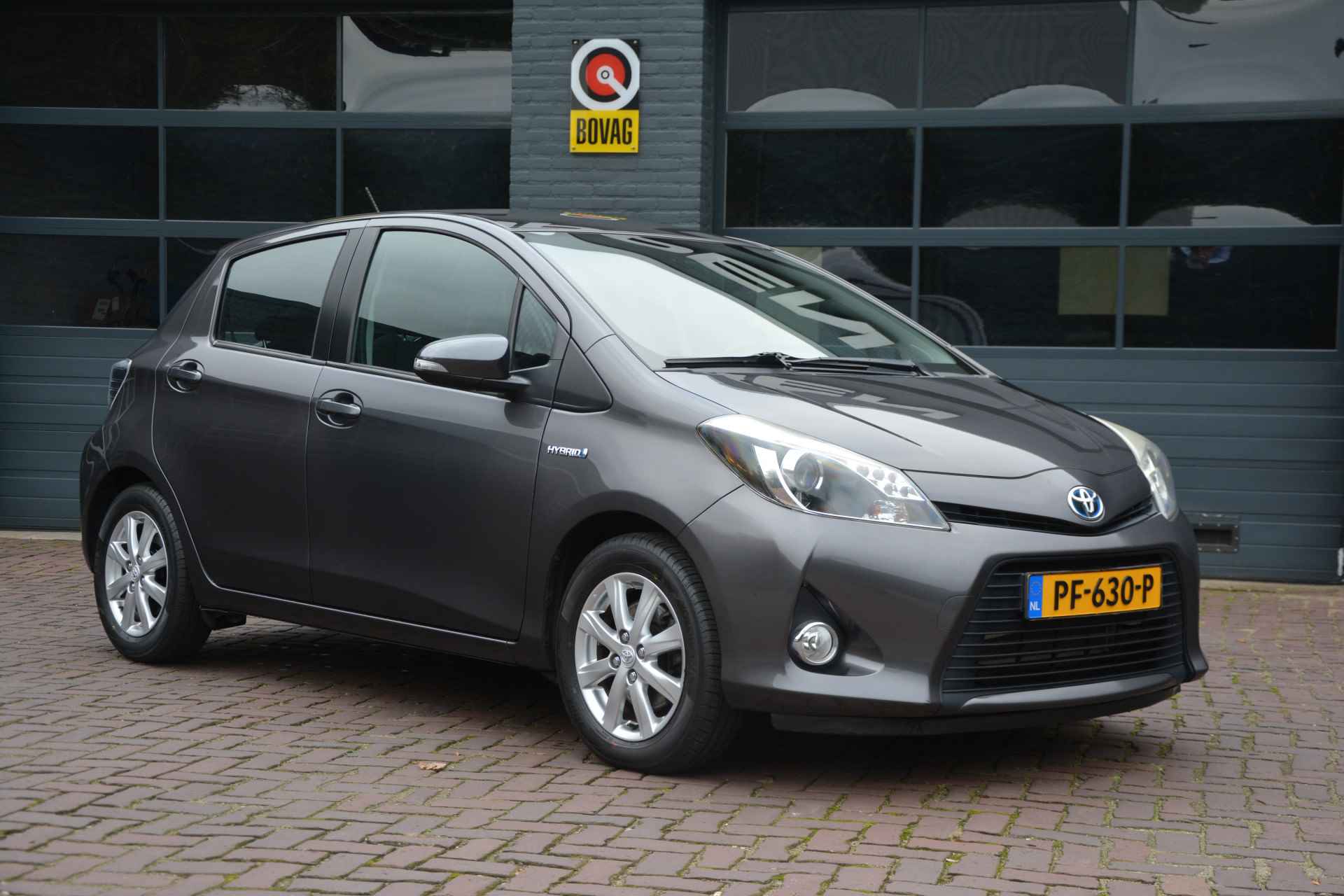 Toyota Yaris 1.5 Full Hybrid Aspiration - 4/15