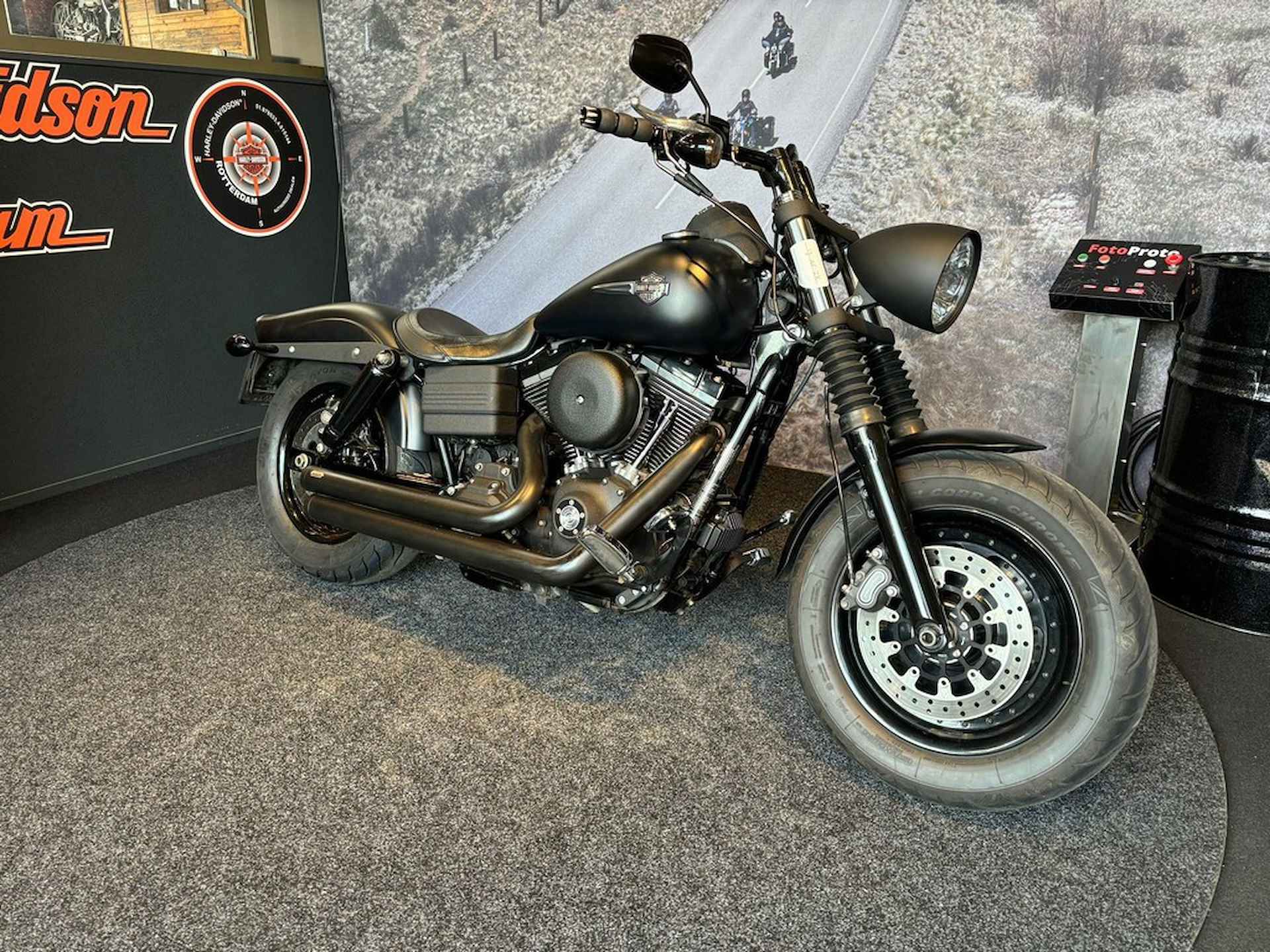 Harley-Davidson FXDF DYNA FAT BOB - 2/6