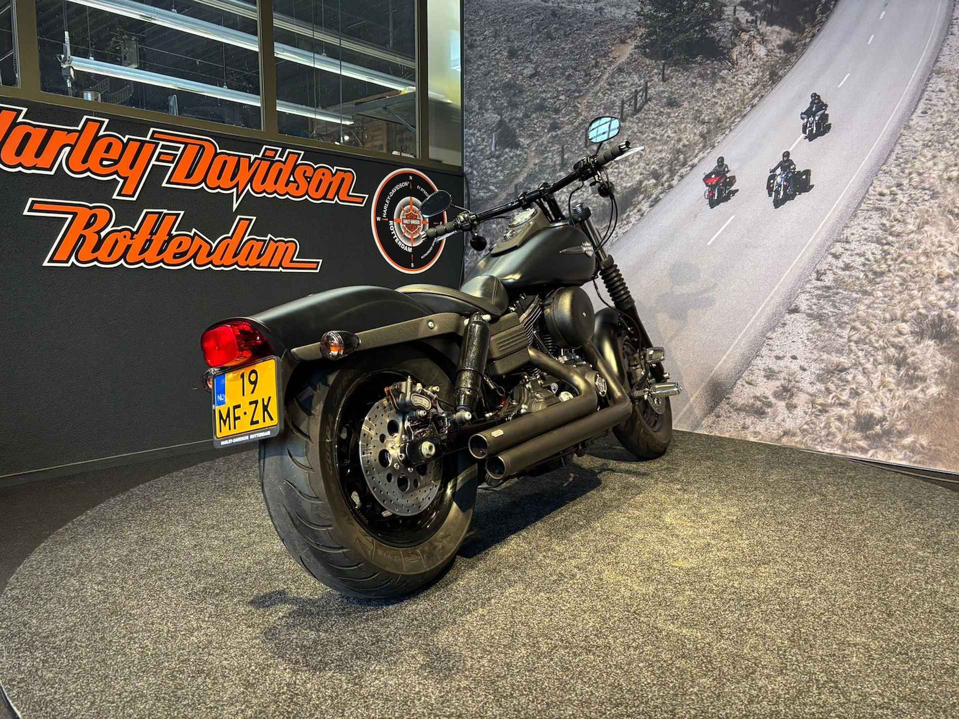 Harley-Davidson FXDF DYNA FAT BOB - 3/6