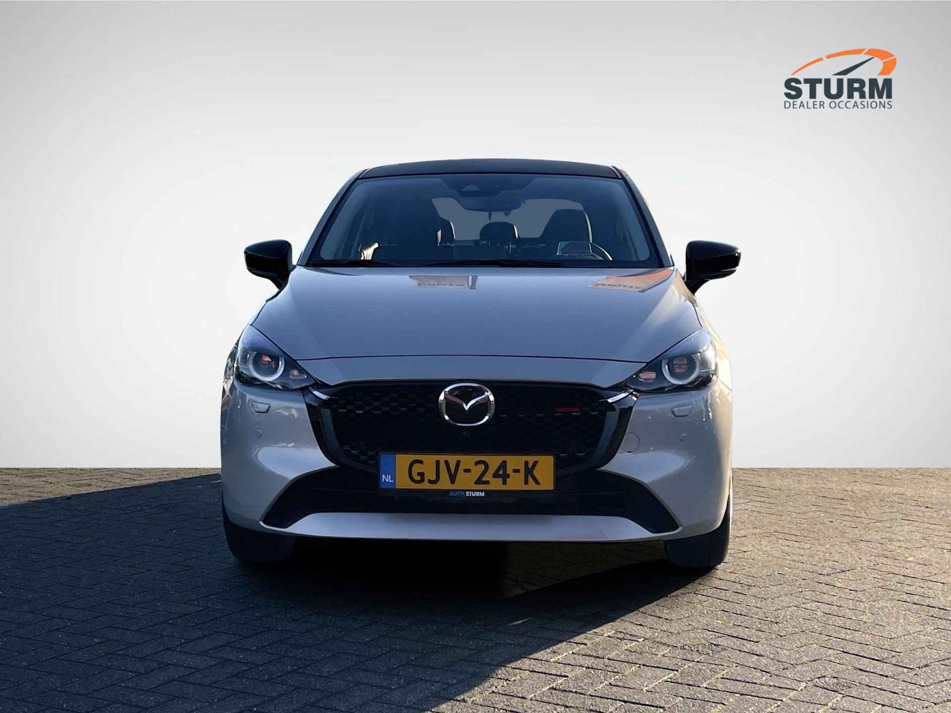 Mazda 2 1.5 SkyActiv-G 90 Homura Aka NL-Auto, 1e Eigenaar! | Navigatie | 360° Camera | Adapt. Cruise Control | Head-Up Display | Stuur- + Stoelverwarming | Rijklaarprijs! - 2/30