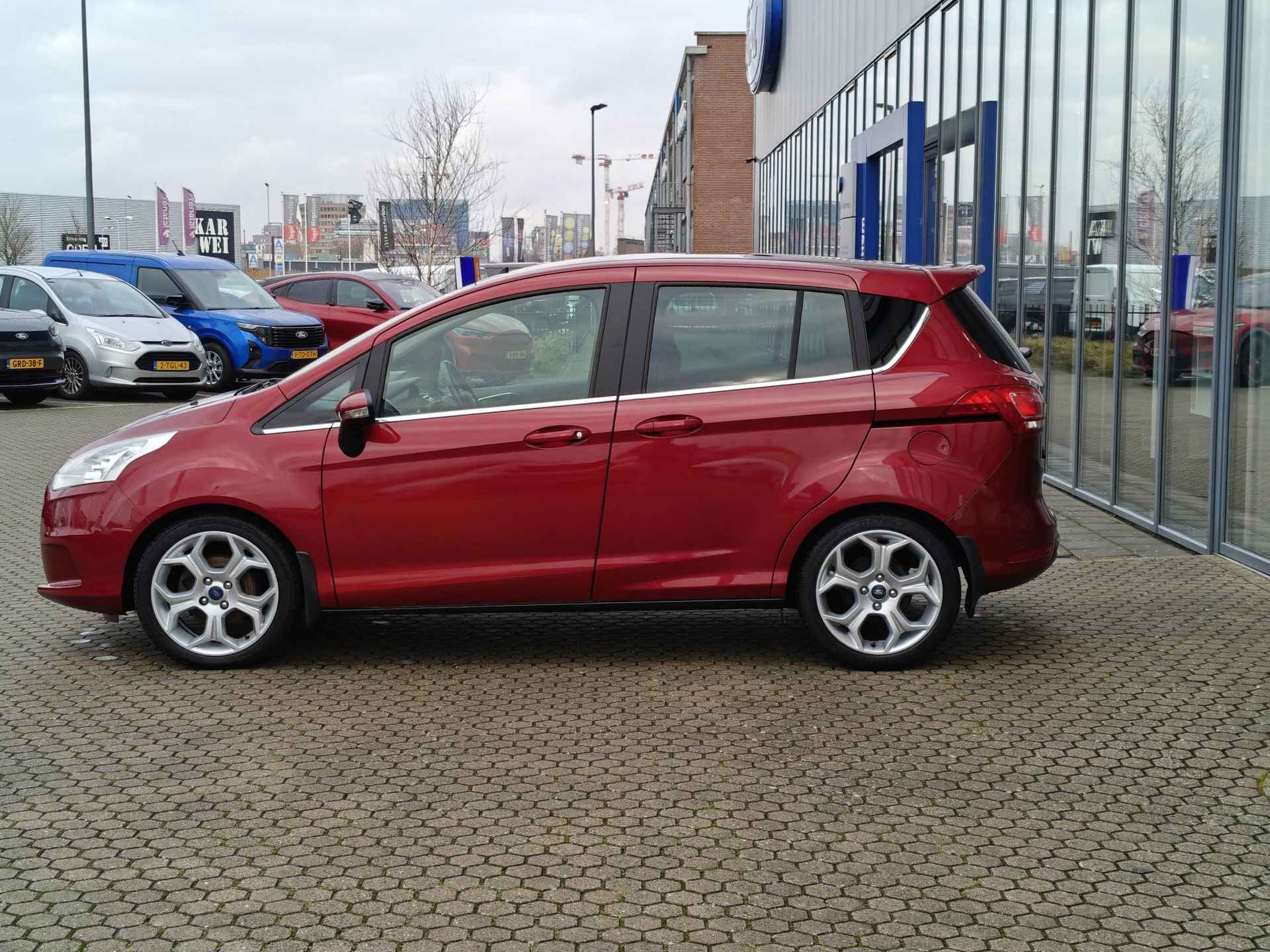 Ford B-Max 1.0 EcoBoost Titanium - Ruby Red - 4/21