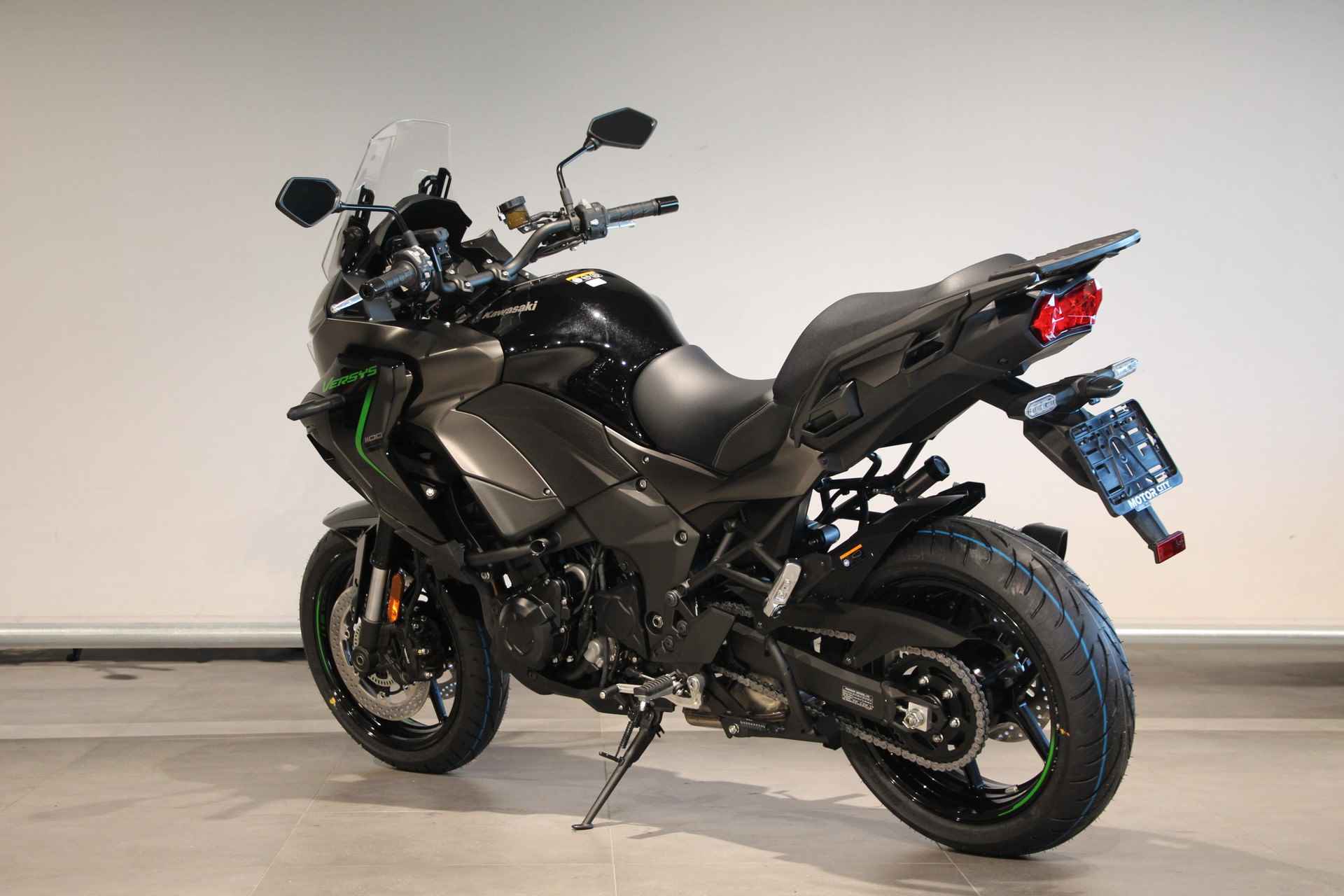 Kawasaki VERSYS 1100 - 6/14