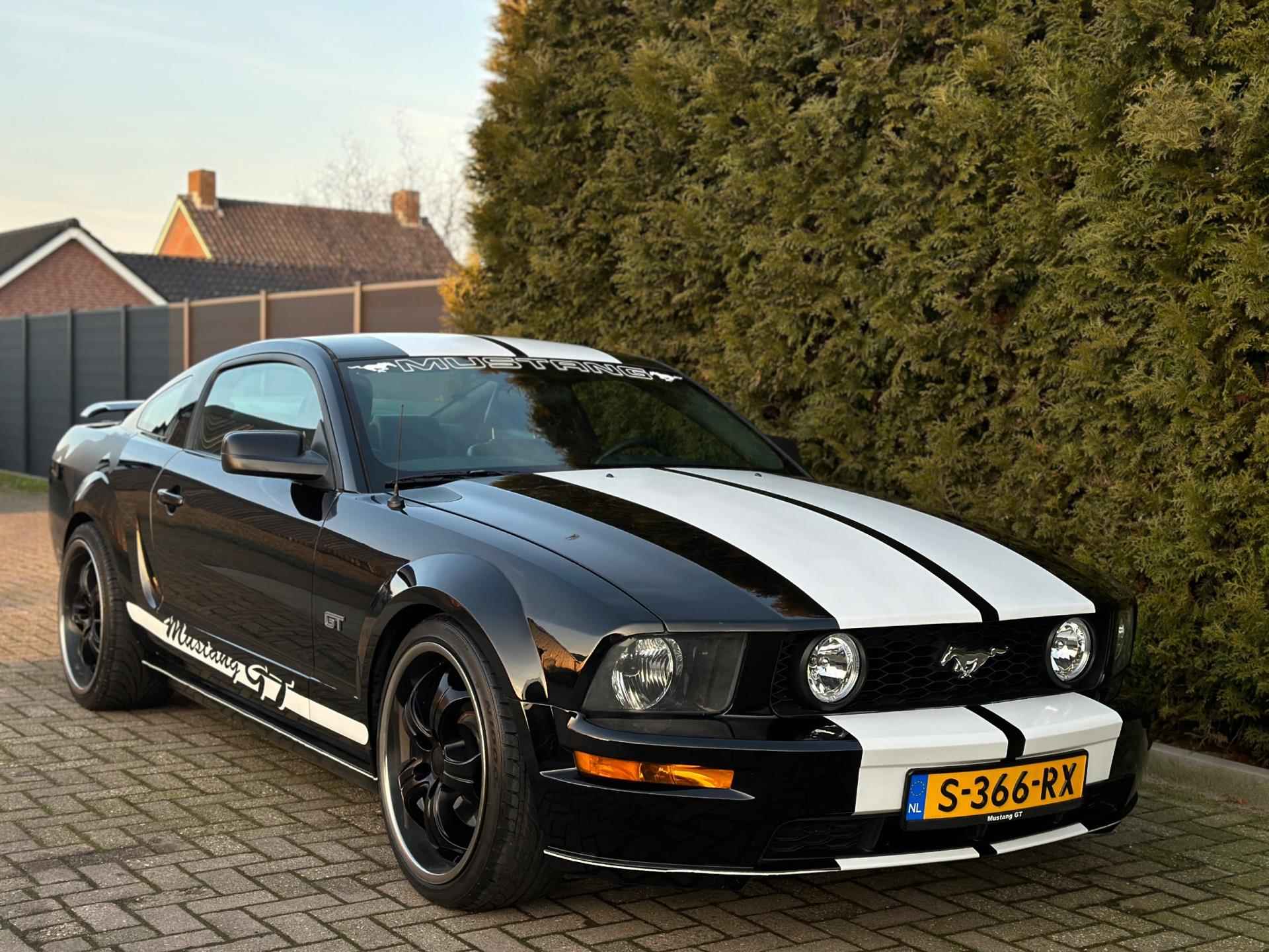 Ford USA Mustang 4.6 V8 GT - 9/31