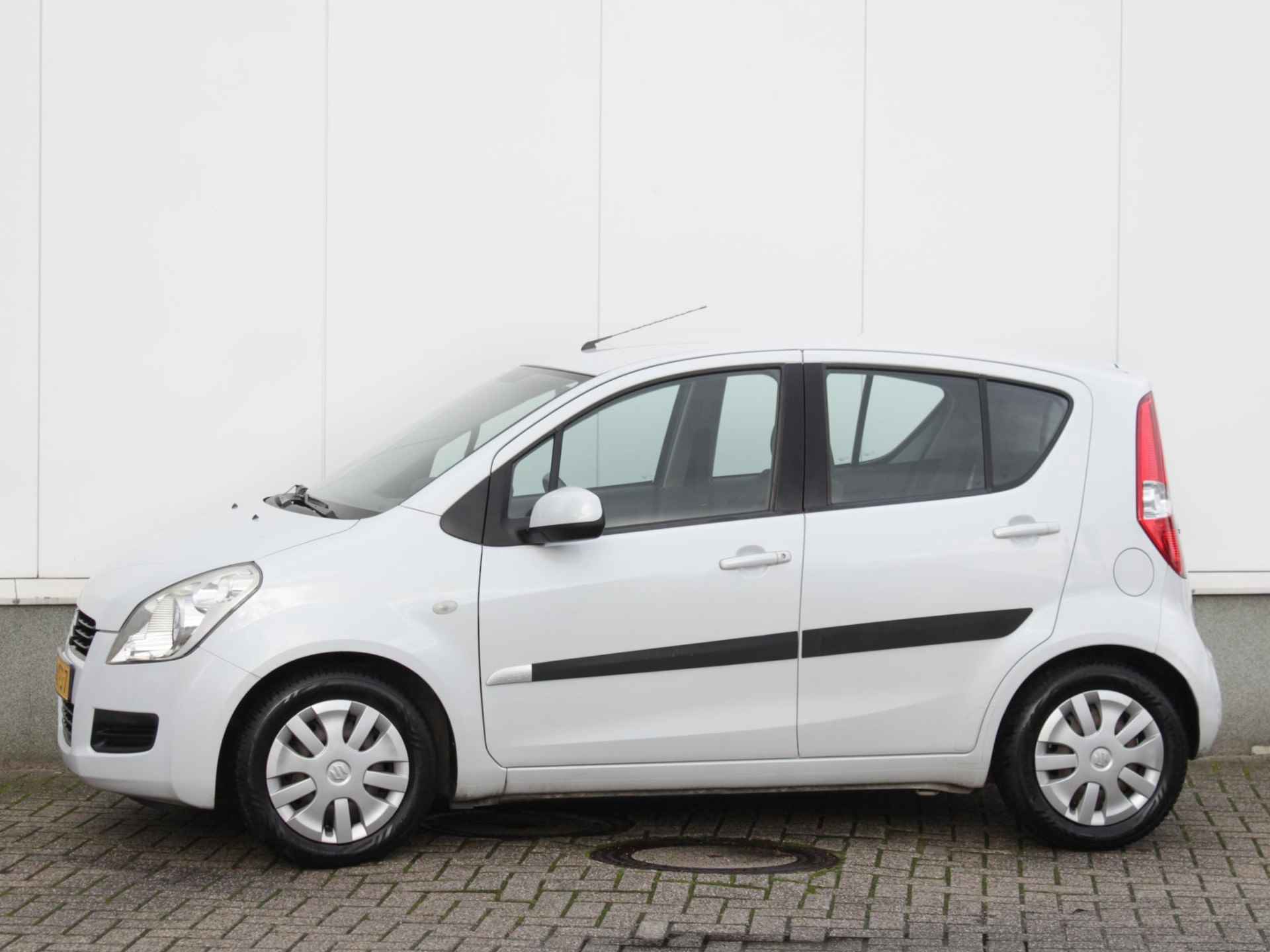 Suzuki Splash 1.0 VVT Comfort | Airco | All Season banden - 2/17