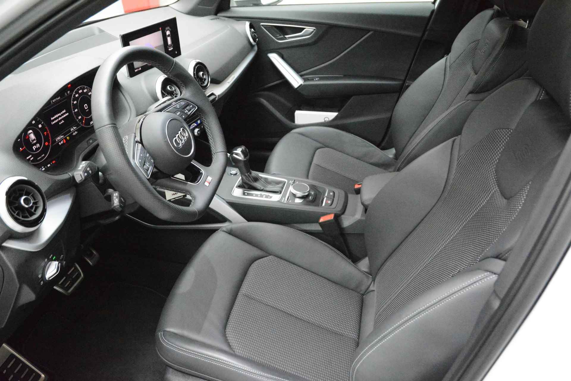 Audi Q2 35 TFSI S Edition 150 PK | Automaat | S-line exterieur | S-line interieur | Half-Leder | Navigatie | Camera | Climate Control | Stoelverwarming | Cruise control | LED | Apple Carplay | Android Auto | Parkeersensoren | - 13/30