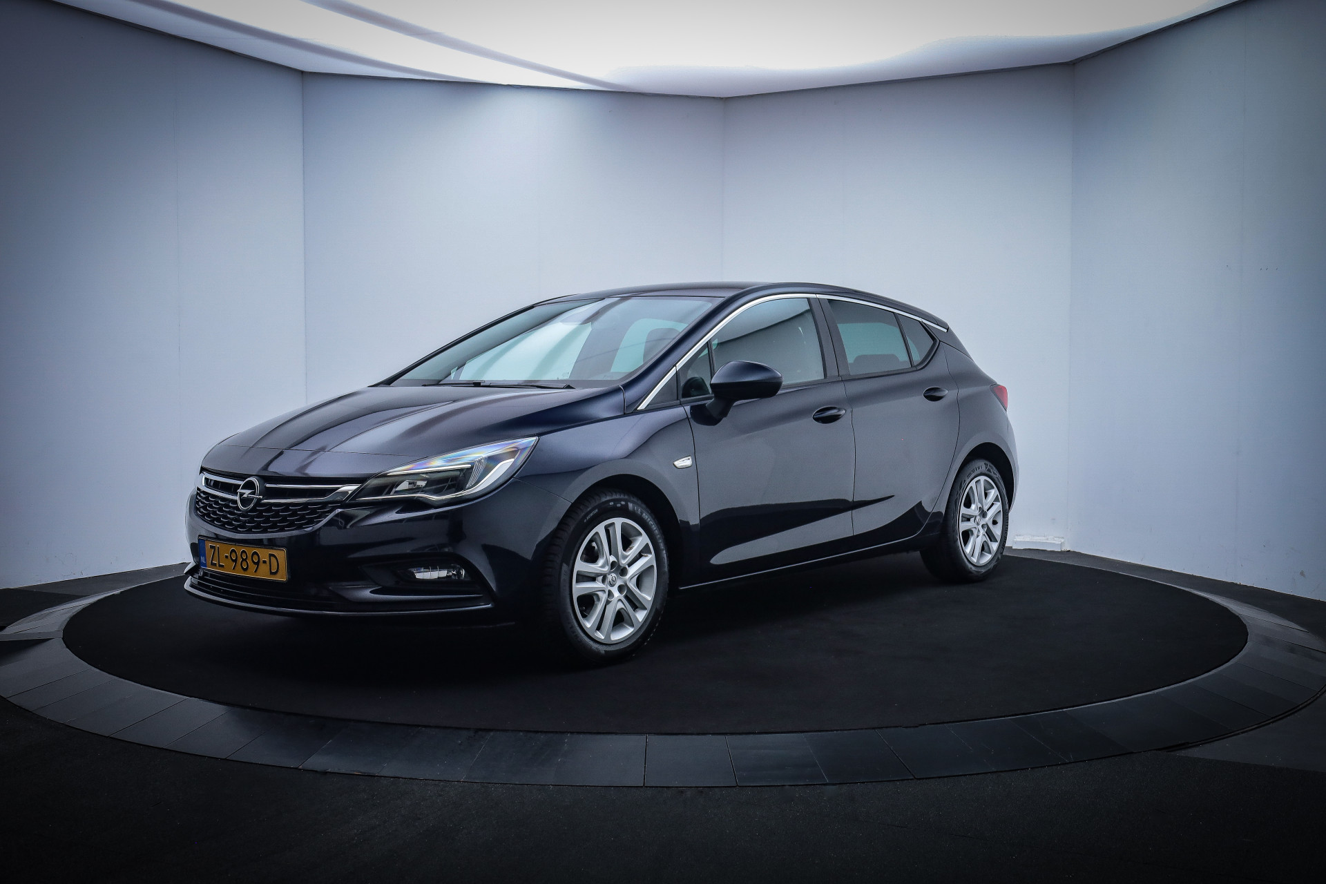 Opel Astra 1.4Turbo EDITION PLUS CARPLAY/NAVI/CLIMA/CRUISE/DAB+/PDC V+A/PRIV GLASS