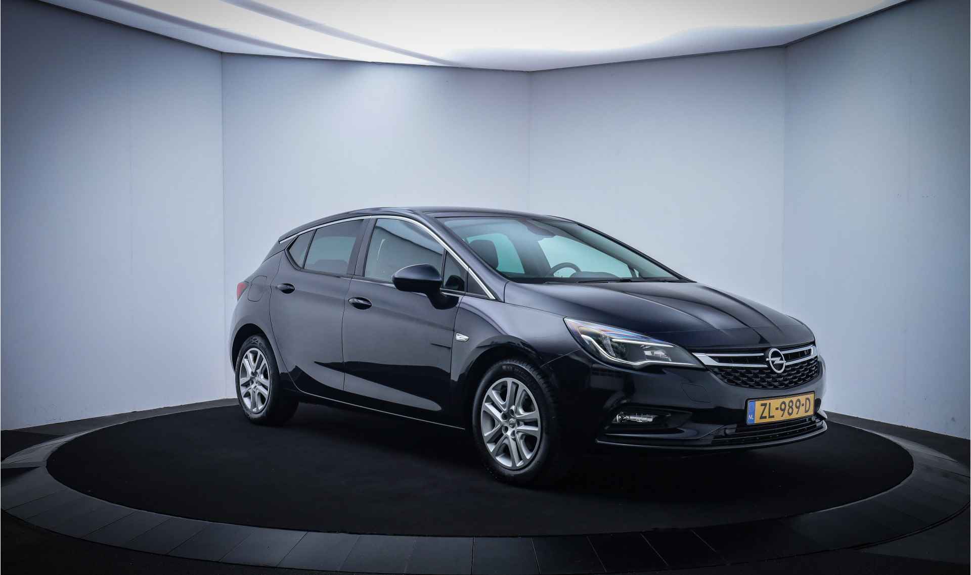 Opel Astra 1.4Turbo EDITION PLUS CARPLAY/NAVI/CLIMA/CRUISE/DAB+/PDC V+A/PRIV GLASS - 3/22