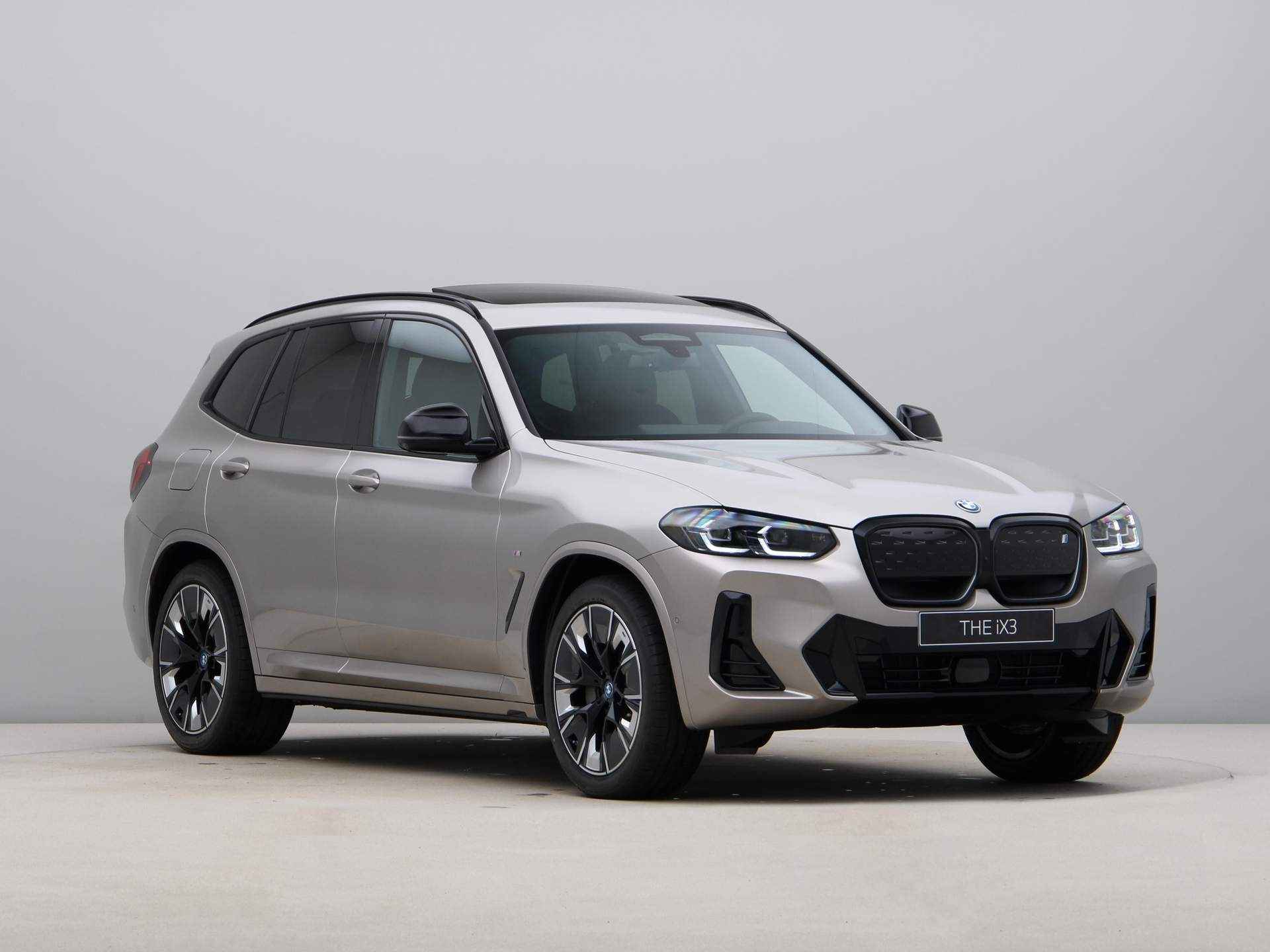 BMW iX3 High Executive 80 kWh - 8/28