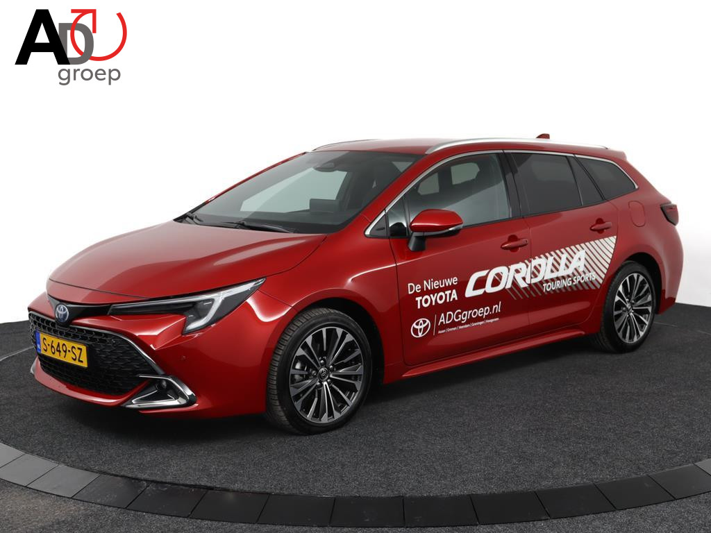 Toyota Corolla Touring Sports 1.8 Hybrid First Edition | Navigatie | Parkeer sensoren voor + achter | Stoelverwarming | bij viaBOVAG.nl