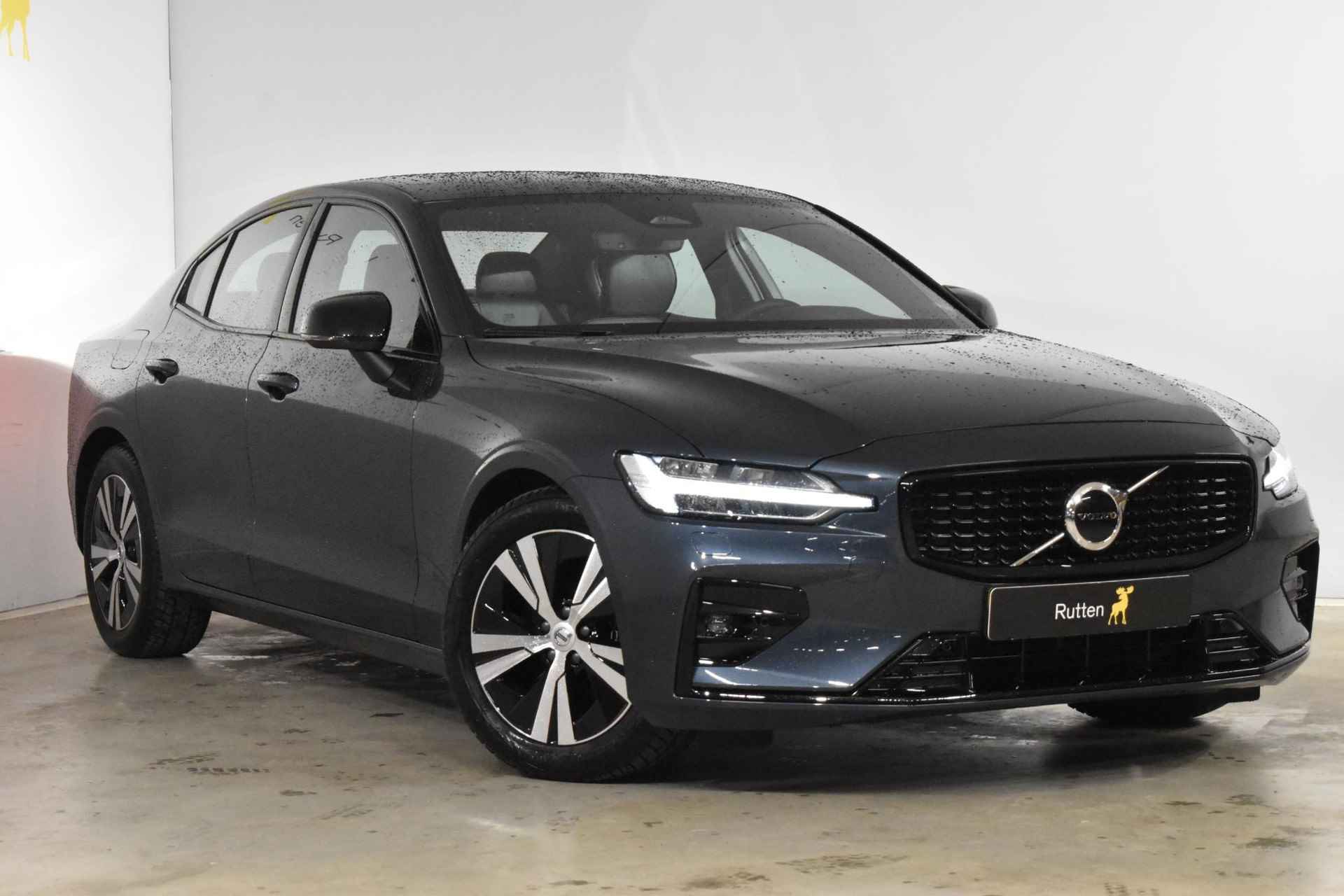 Volvo S60 B4 211PK Automaat Plus Dark / Adaptieve cruise control / Elektrische stoelen / Stoel-Stuurverwarming / Nappa Leder / Park - Pilotassist / Volvo On Call - 3/35