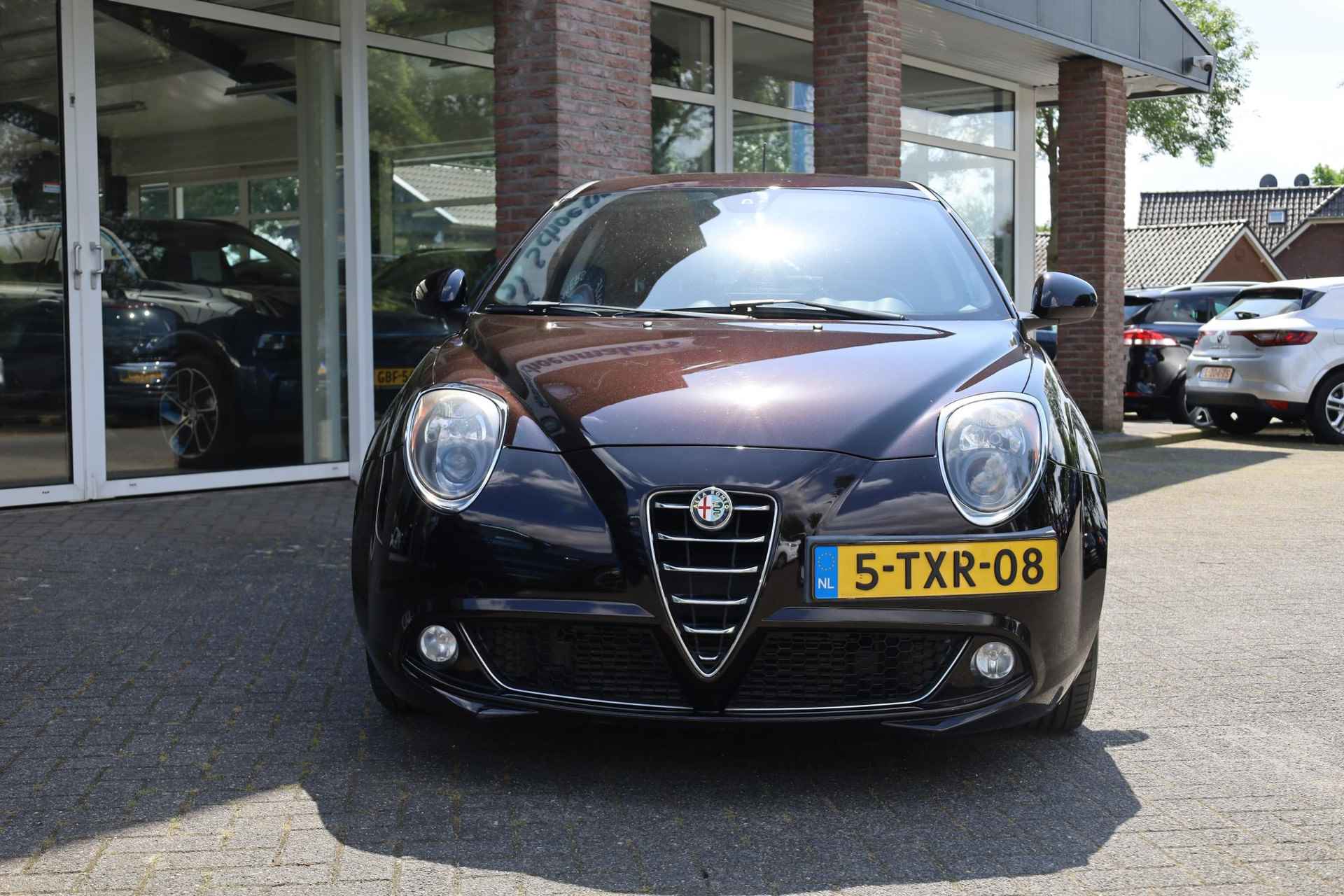 Alfa Romeo MiTo 0.9 TwinAir Esclusivo NAVI LEER PDC NAP CLIMA - 43/44