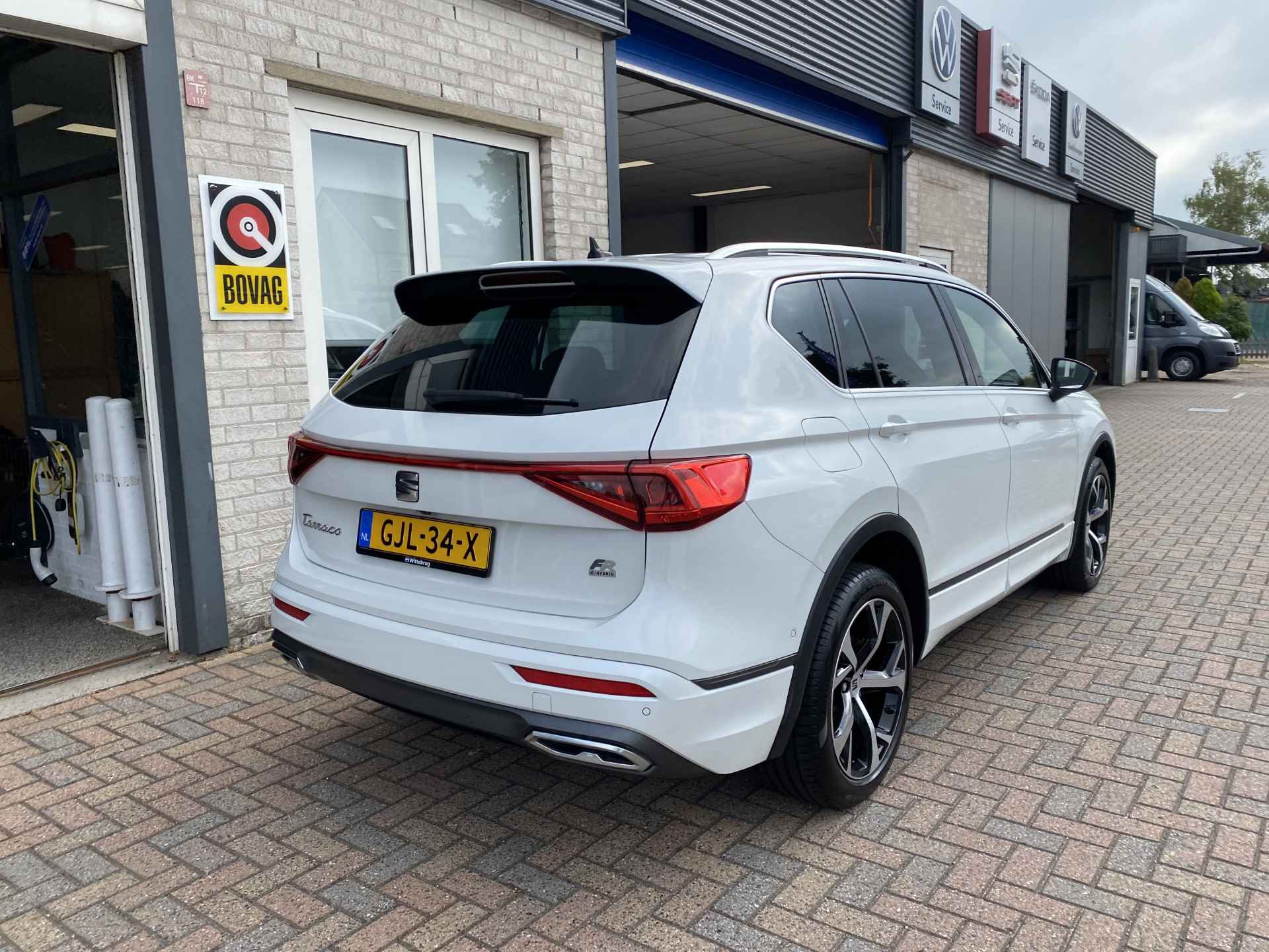 SEAT Tarraco 1.4 TSI e-Hybrid PHEV FR / AUTOMAAT/ 360 CAMERA/ PARK. SENSOREN/ LED/ DODE HOEK/ KEYLESS/ MEMORY SEATS/ STOEL VERWARM. V EN A/ STUUR VERWARM./ ADAPT. CRUISE/ APP CONNECT/ NAVI/ CLIMA/ DAB/ 19" LMV/ - 48/54