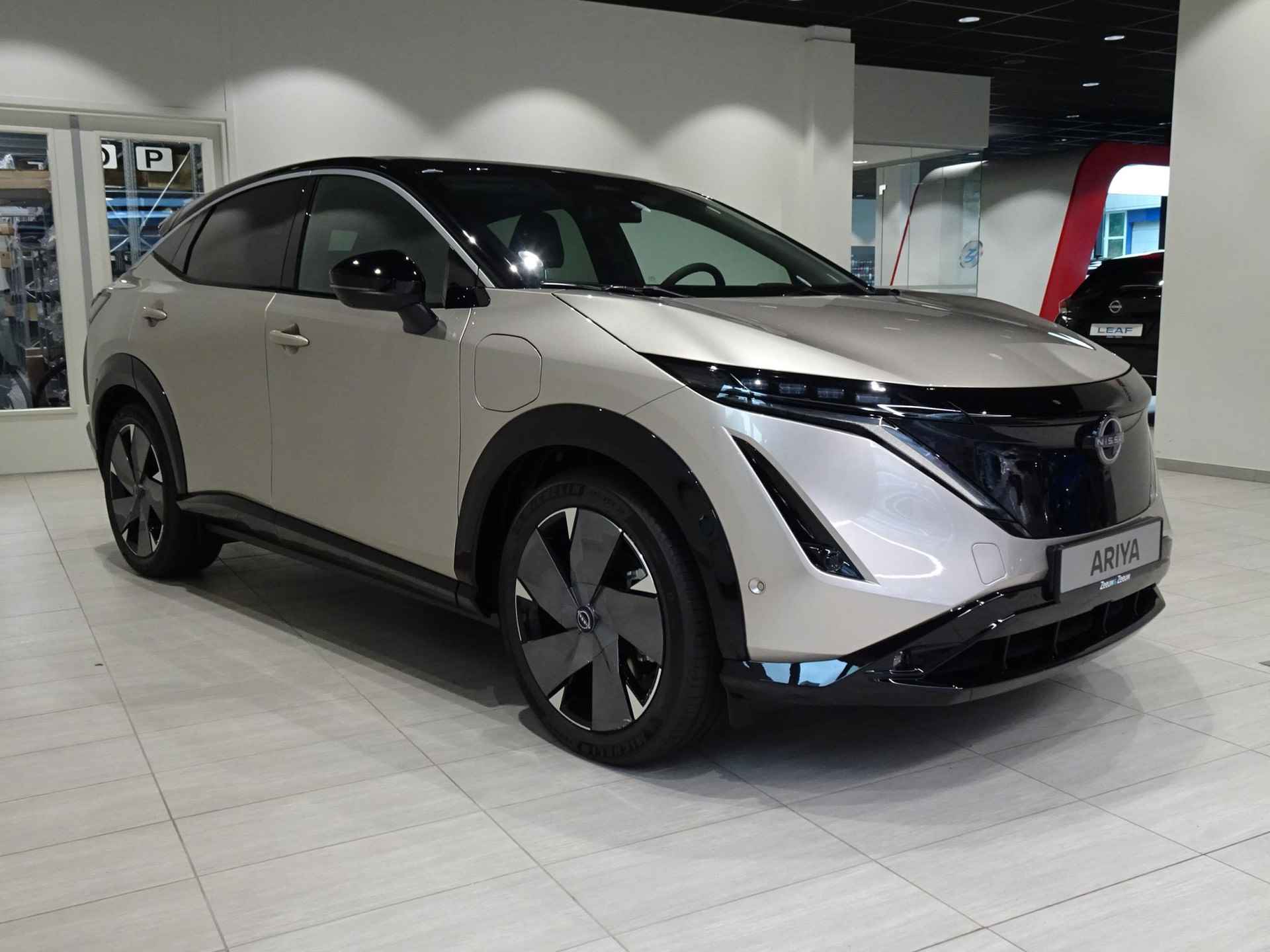 Nissan Ariya Evolve 91 kWh | 20 INCH VELGEN | PRO PILOT | SCHUIFKANTELDAK | 22 Kwh Lader | - 10/45