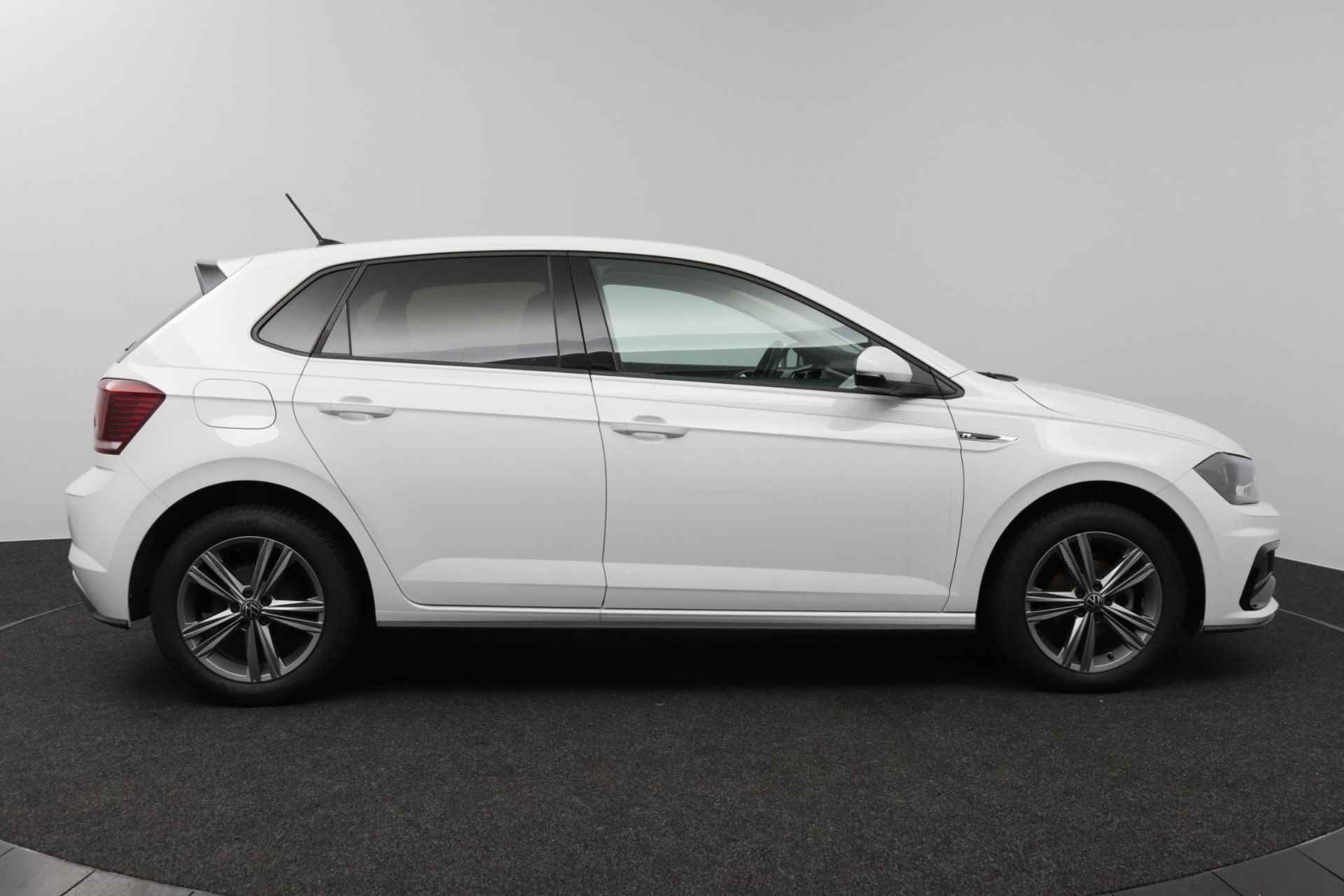 Volkswagen Polo 1.0 TSI R-Line Edition | NL Auto | Carplay | All-Season Banden | - 8/37