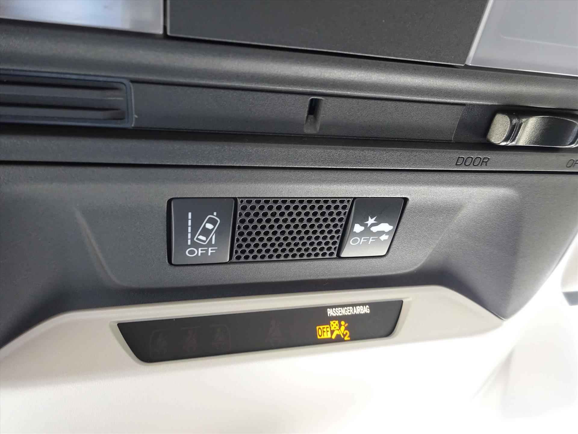 Subaru Xv 2.0i e-BOXER 150pk CVT Luxury 1e eigen. Trekhaak, Navigatie,  AWD, SRH, X-MODE. - 26/50
