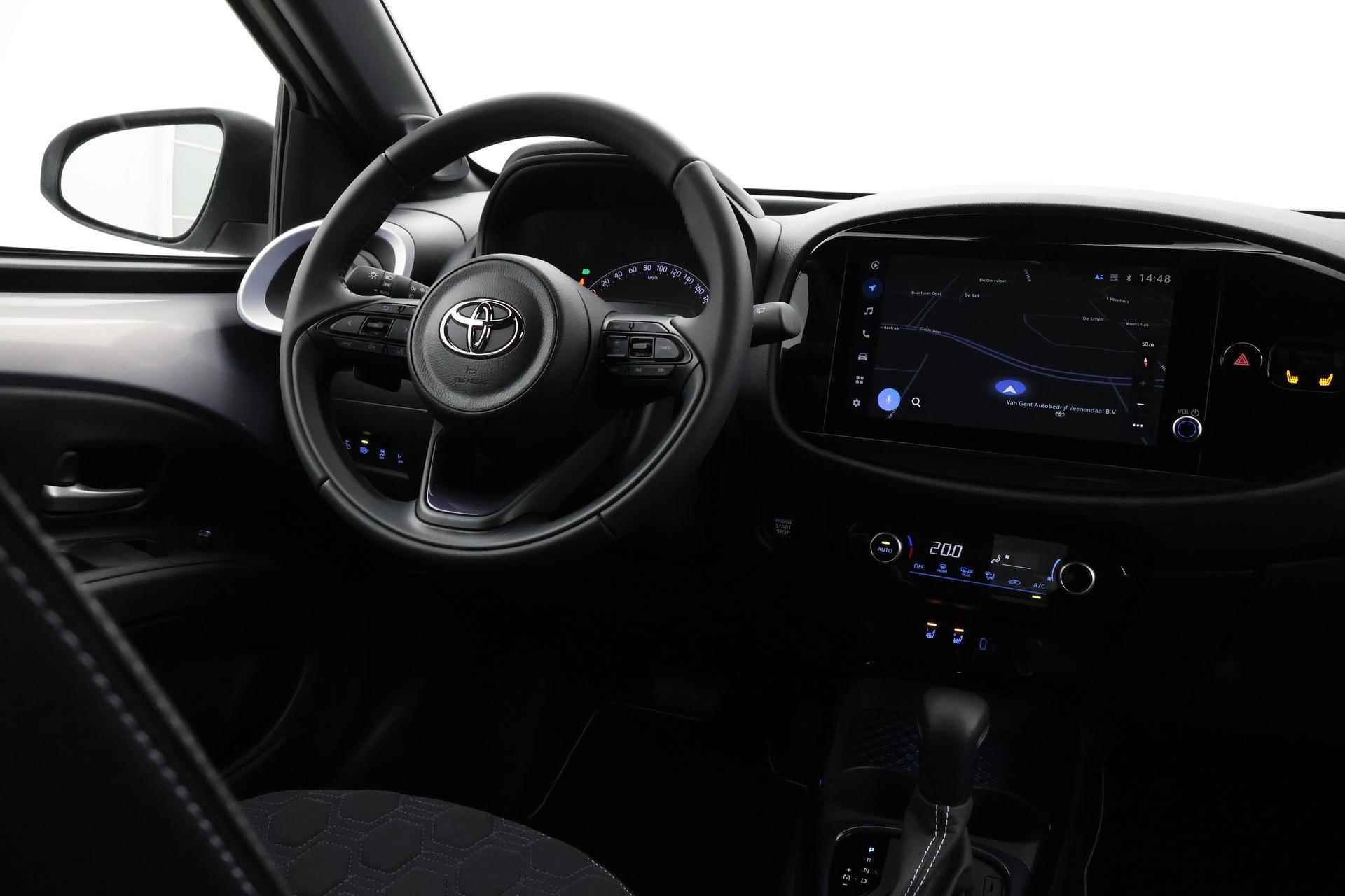 Toyota Aygo X 1.0 VVT-i S-CVT JBL | Navigatie | Keyless | JBL | 18 inch - 24/38