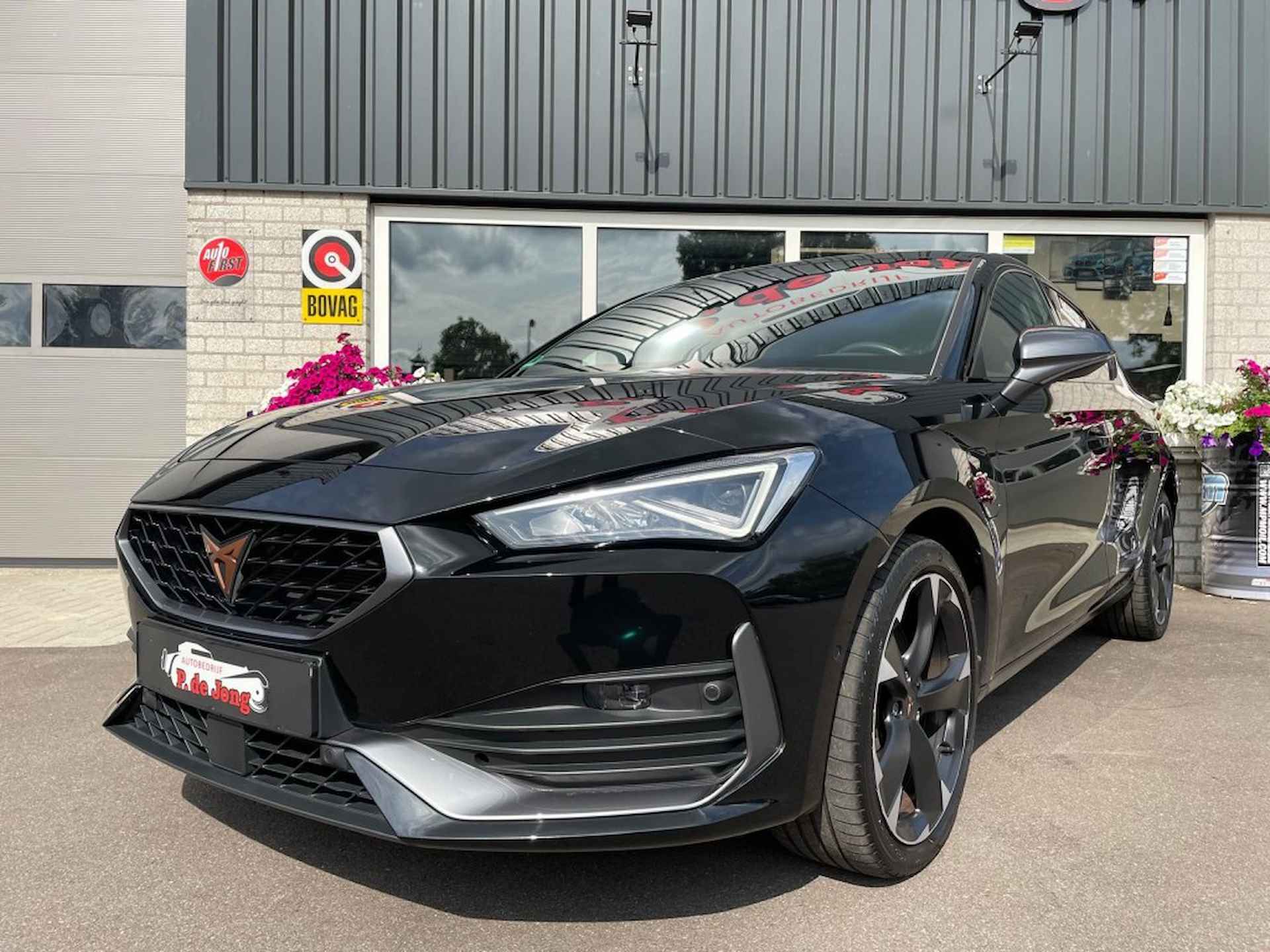 CUPRA Leon 1.4 E-Hybrid Black Edition Stuur Stoelverwarming Carplay Parkeer - 11/47