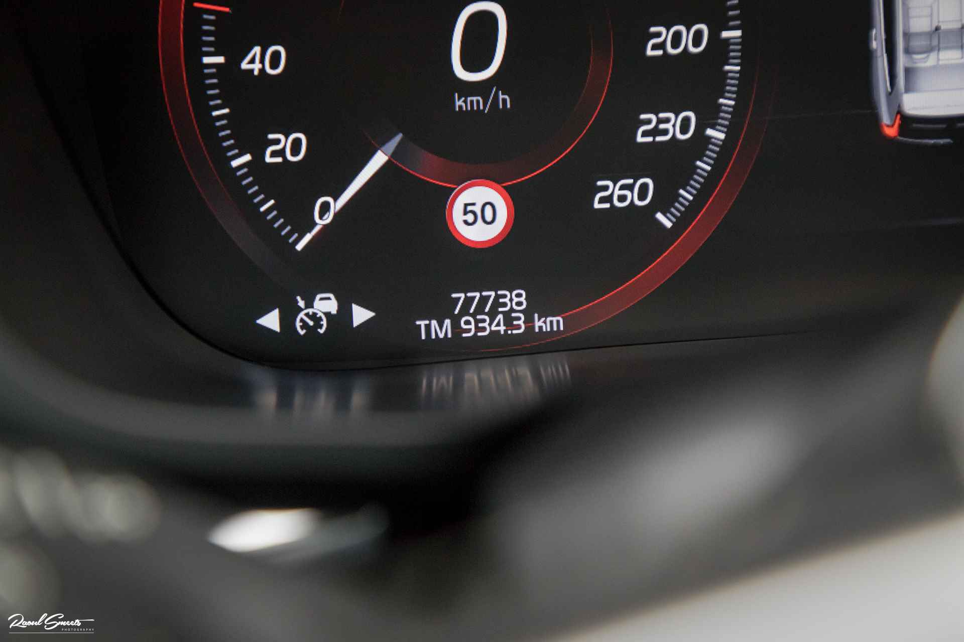Volvo XC60 2.0 T8 Twin Engine AWD R-Design | Panorama | Adaptive cruise | Apple carplay | - 48/67