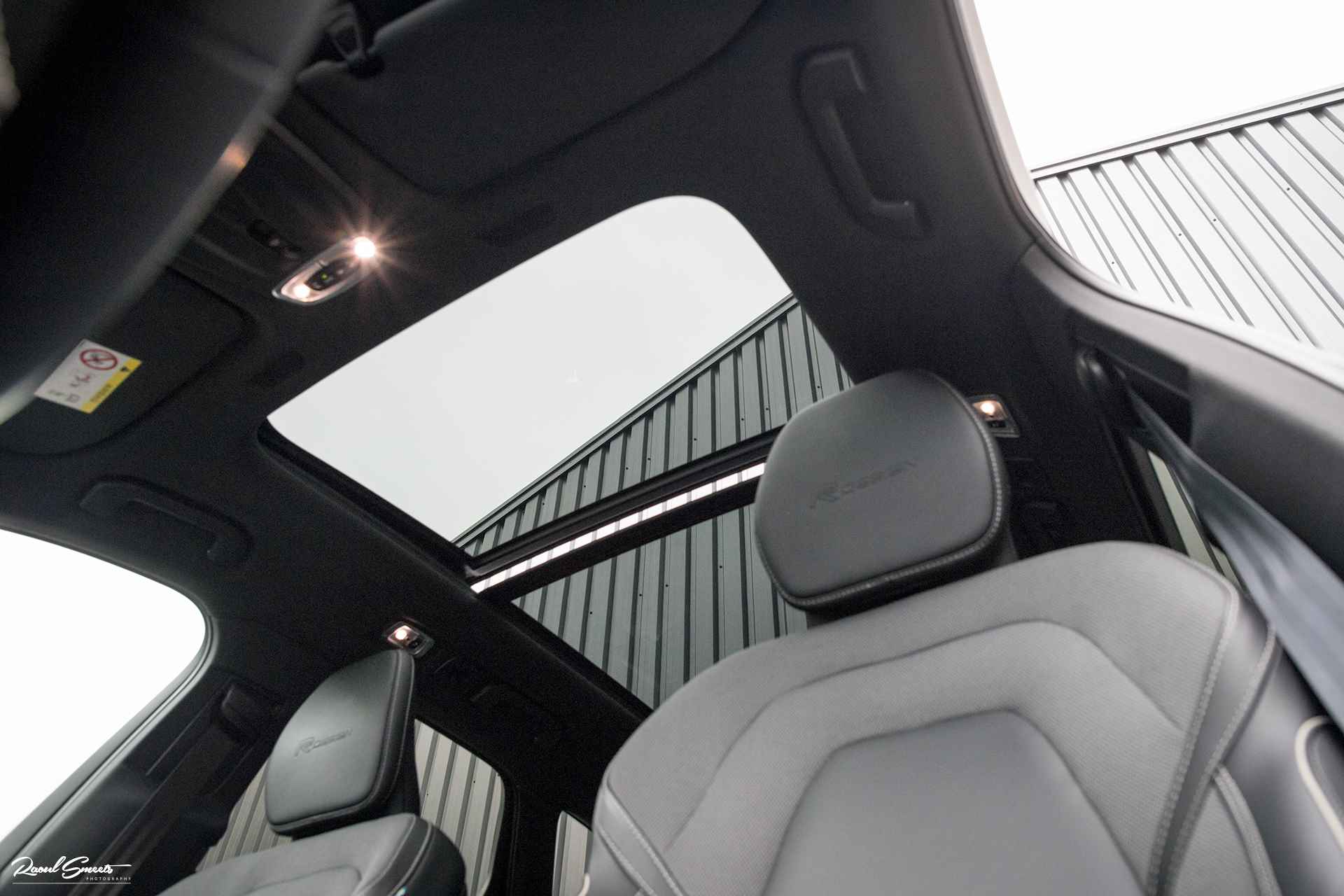 Volvo XC60 2.0 T8 Twin Engine AWD R-Design | Panorama | Adaptive cruise | Apple carplay | - 56/67