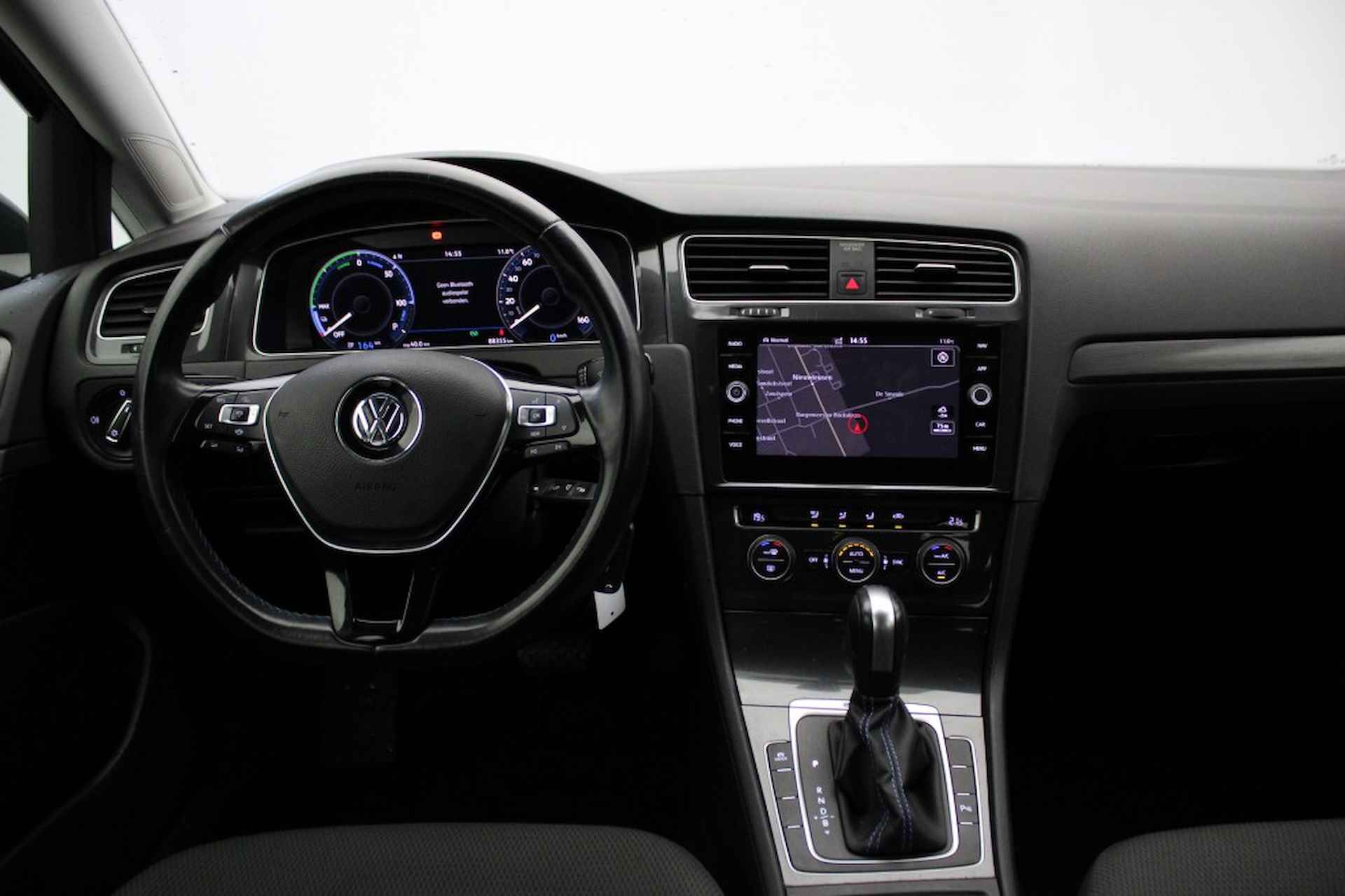 VOLKSWAGEN Golf E-Golf - Digital Cockpit, Camera - 4/27