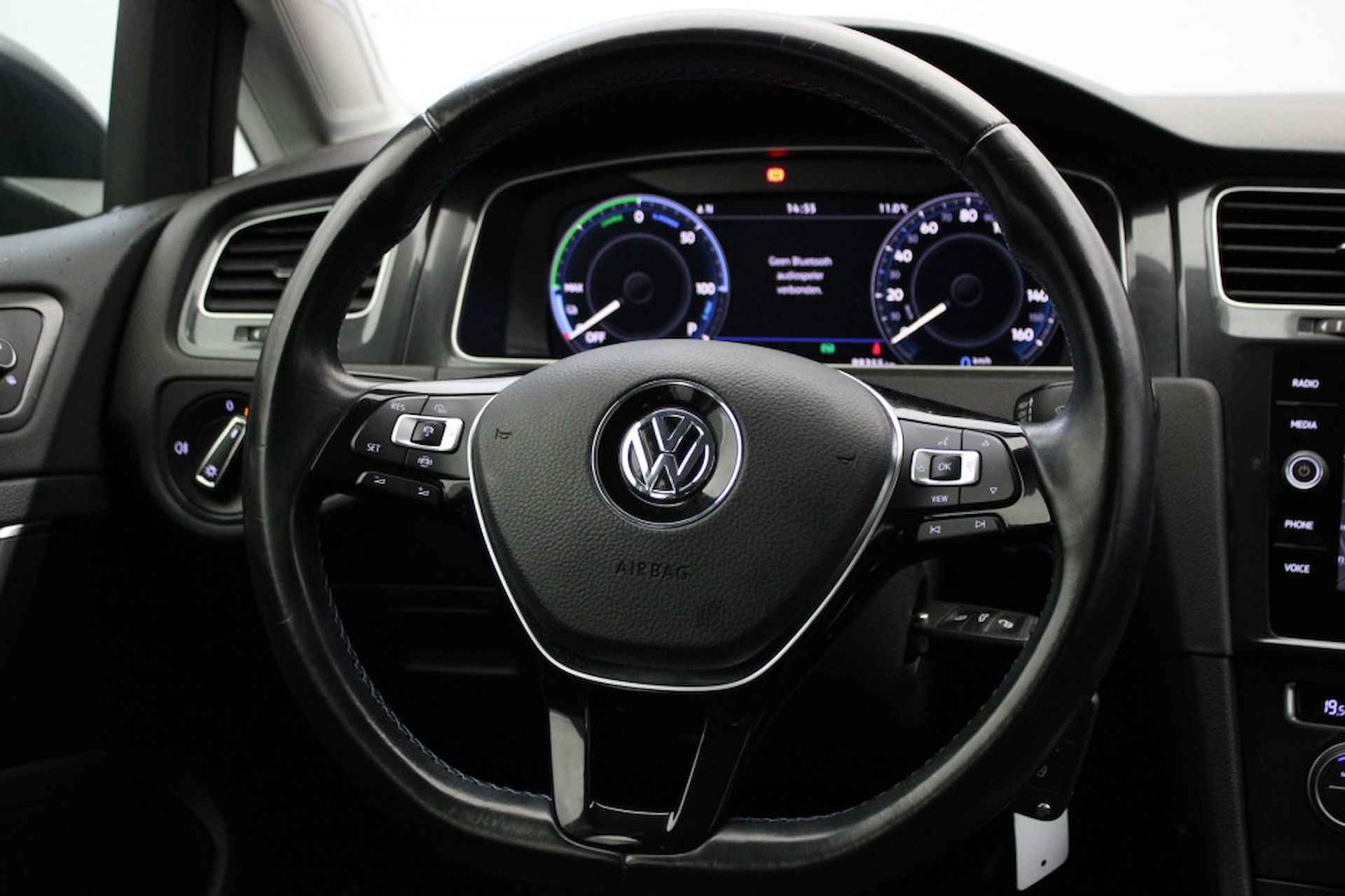 VOLKSWAGEN Golf E-Golf - Digital Cockpit, Camera - 12/27