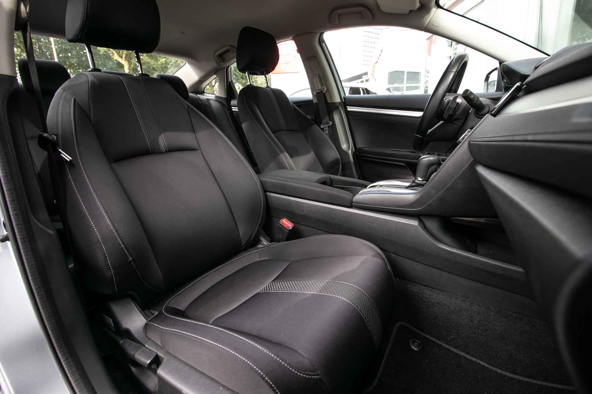 Honda Civic 1.5T i-VTEC Elegance Automaat - All in rijklaarprijs | Navigatie/camera | Honda Sensing | Stoelverw. - 5/35