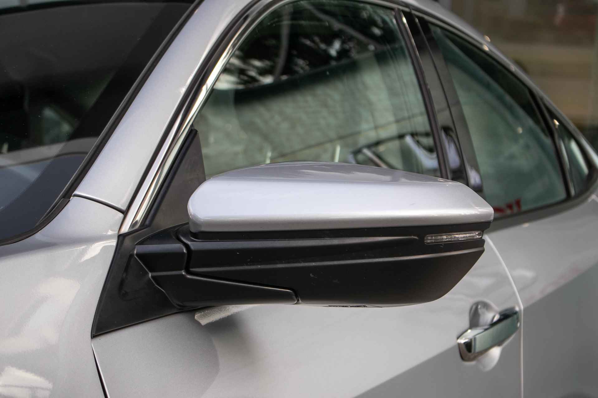 Honda Civic 1.5T i-VTEC Elegance Automaat - All in rijklaarprijs | Navigatie/camera | Honda Sensing | Stoelverw. - 25/35