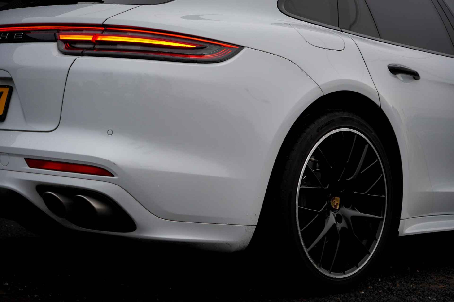 Porsche Panamera Sport Turismo 2.9 4S / Sportdesign / Pano / Stoelklima / Bose / 21'' - 41/66