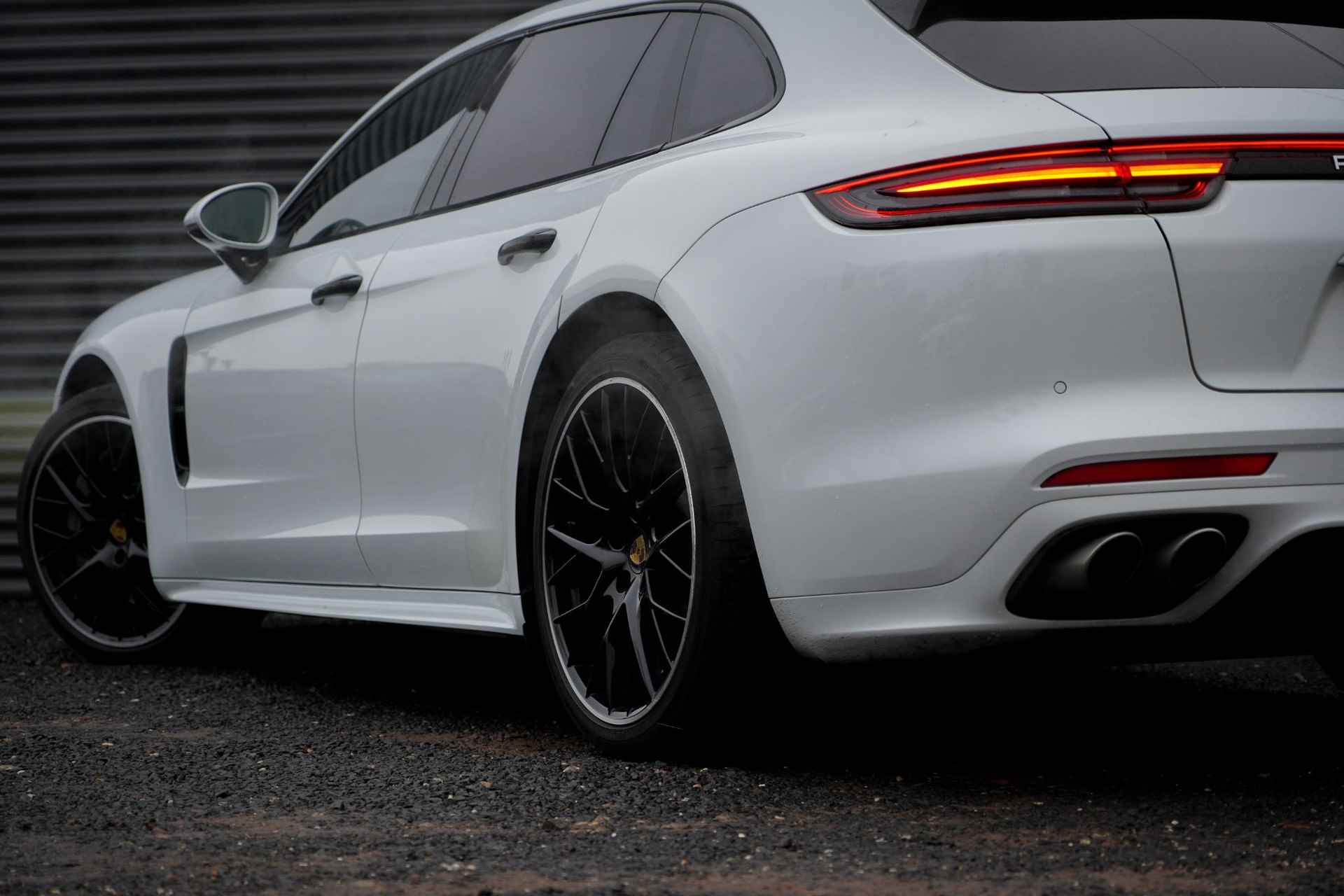 Porsche Panamera Sport Turismo 2.9 4S / Sportdesign / Pano / Stoelklima / Bose / 21'' - 47/66