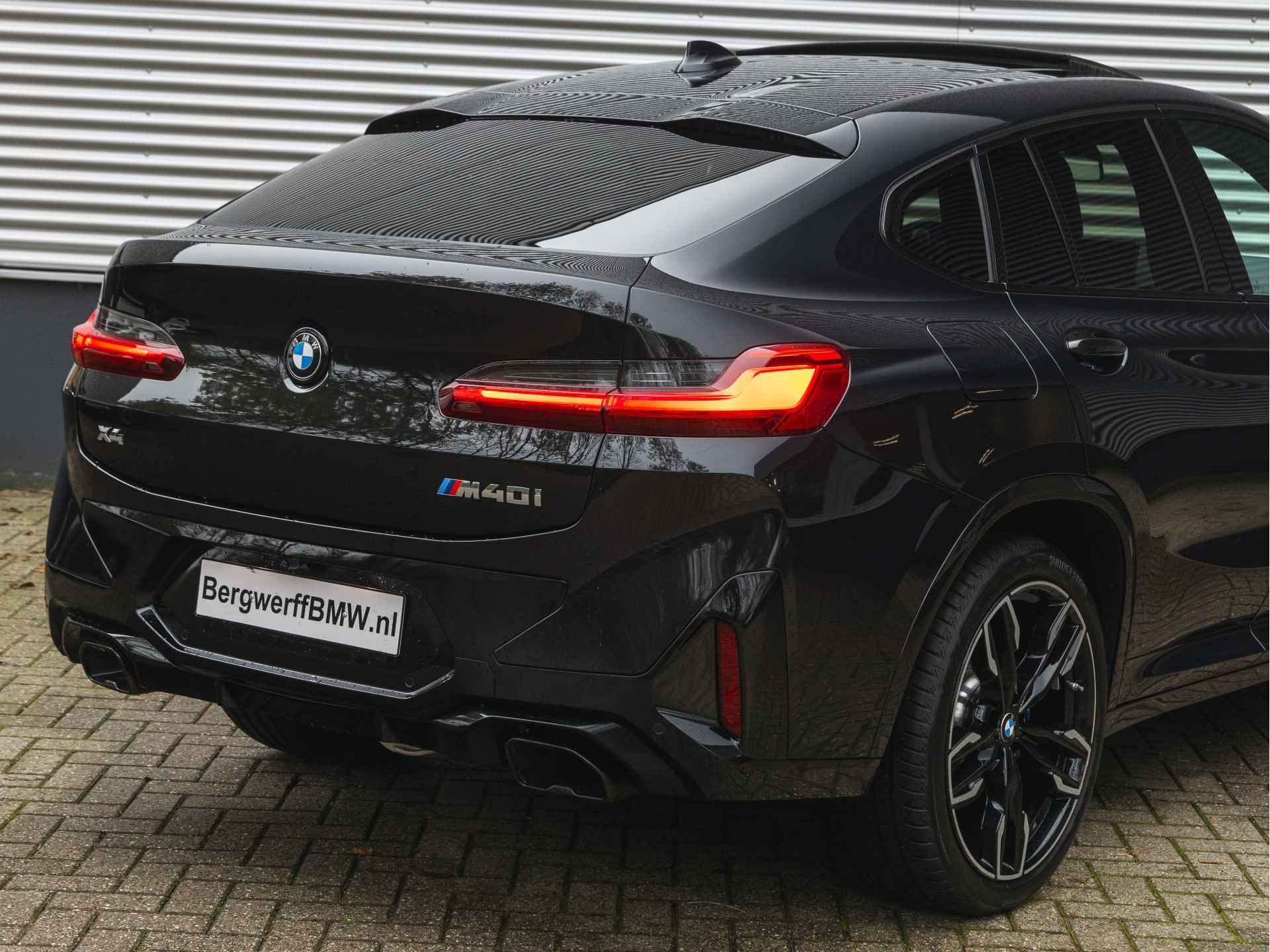 BMW X4 M40i - Pano - M-Zetels - Driving Ass Prof - Harman Kardon - Trekhaak - Head-up - 13/48