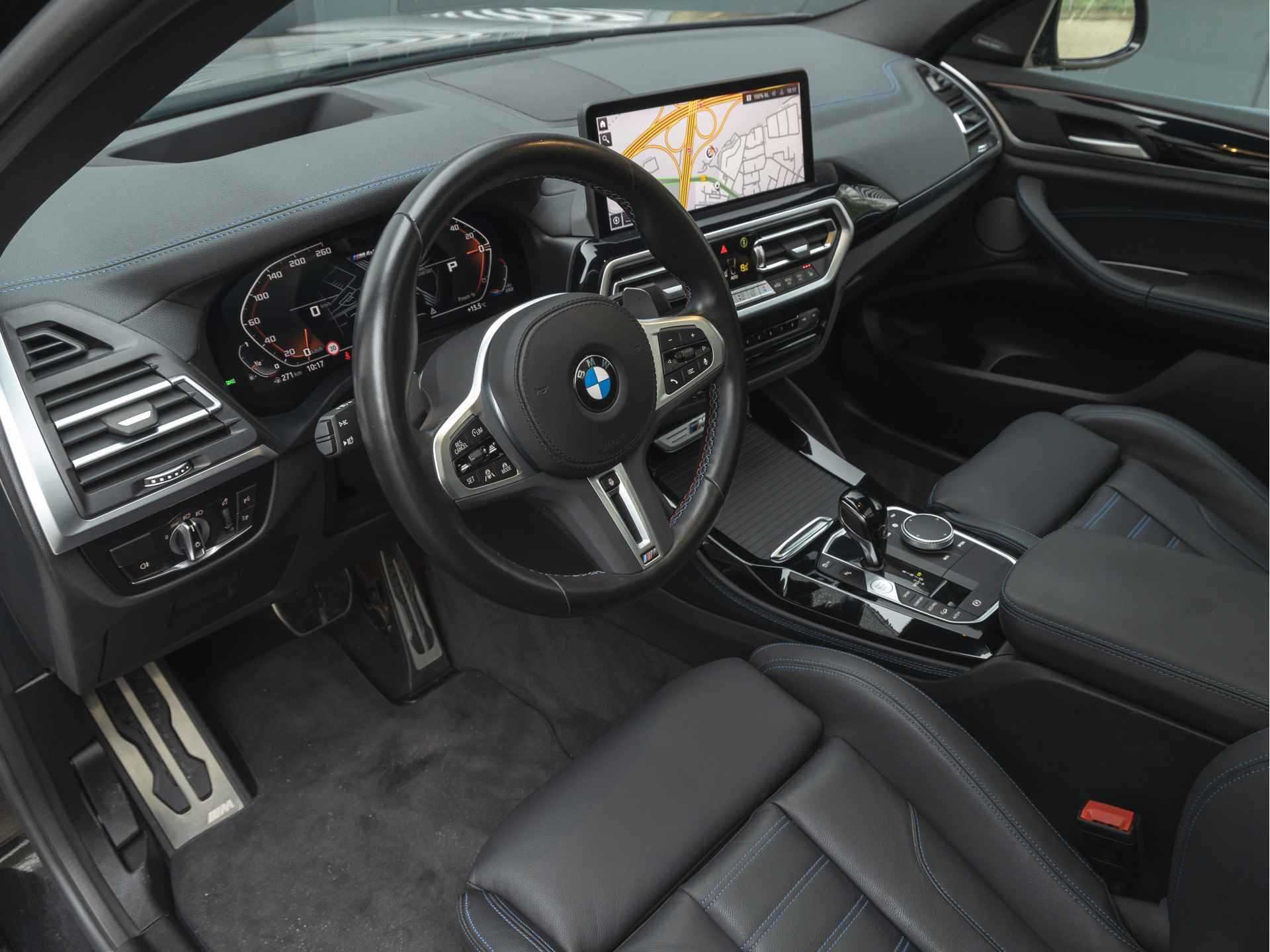 BMW X4 M40i - Pano - M-Zetels - Driving Ass Prof - Harman Kardon - Trekhaak - Head-up - 16/48