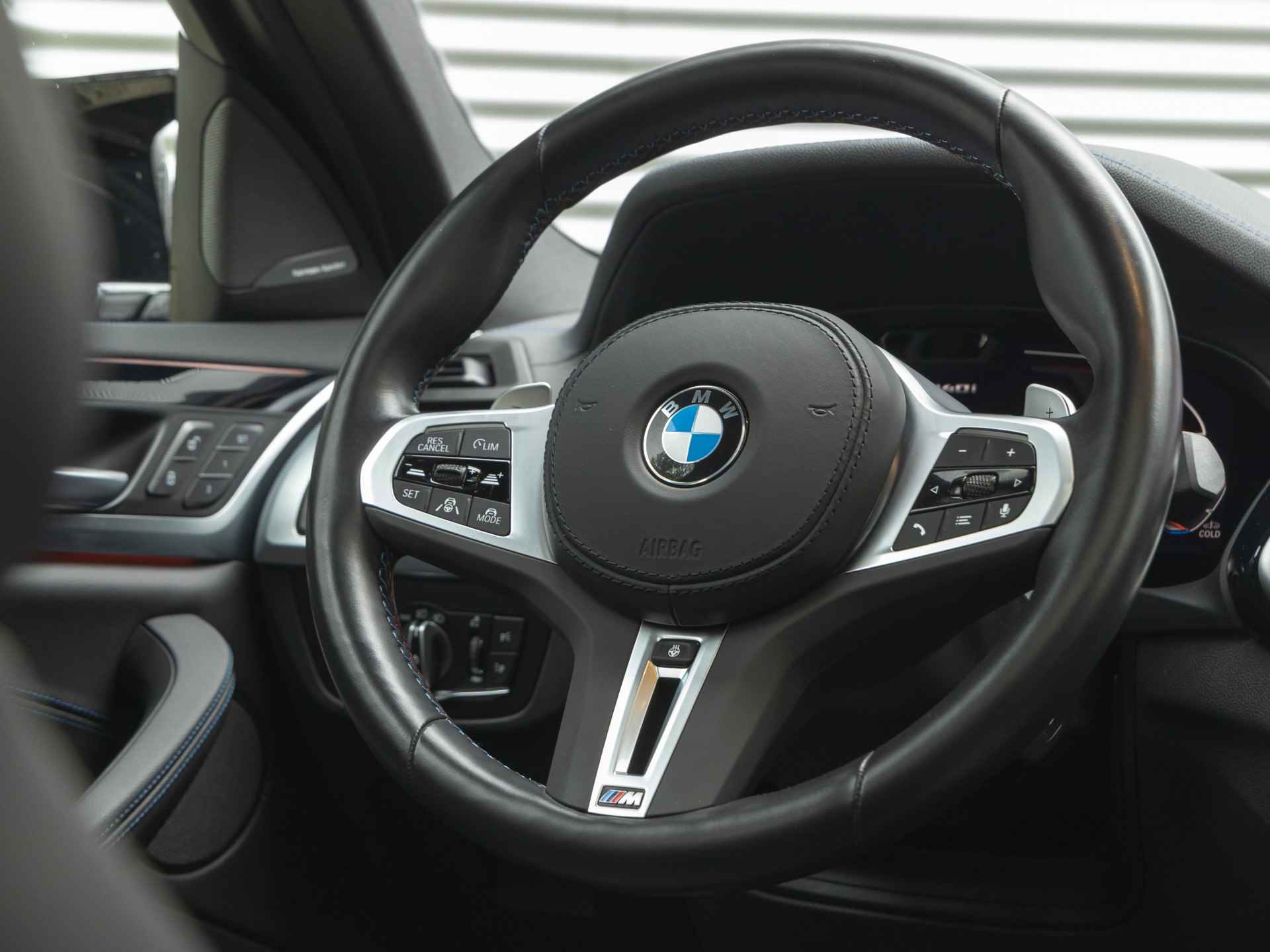 BMW X4 M40i - Pano - M-Zetels - Driving Ass Prof - Harman Kardon - Trekhaak - Head-up - 23/48