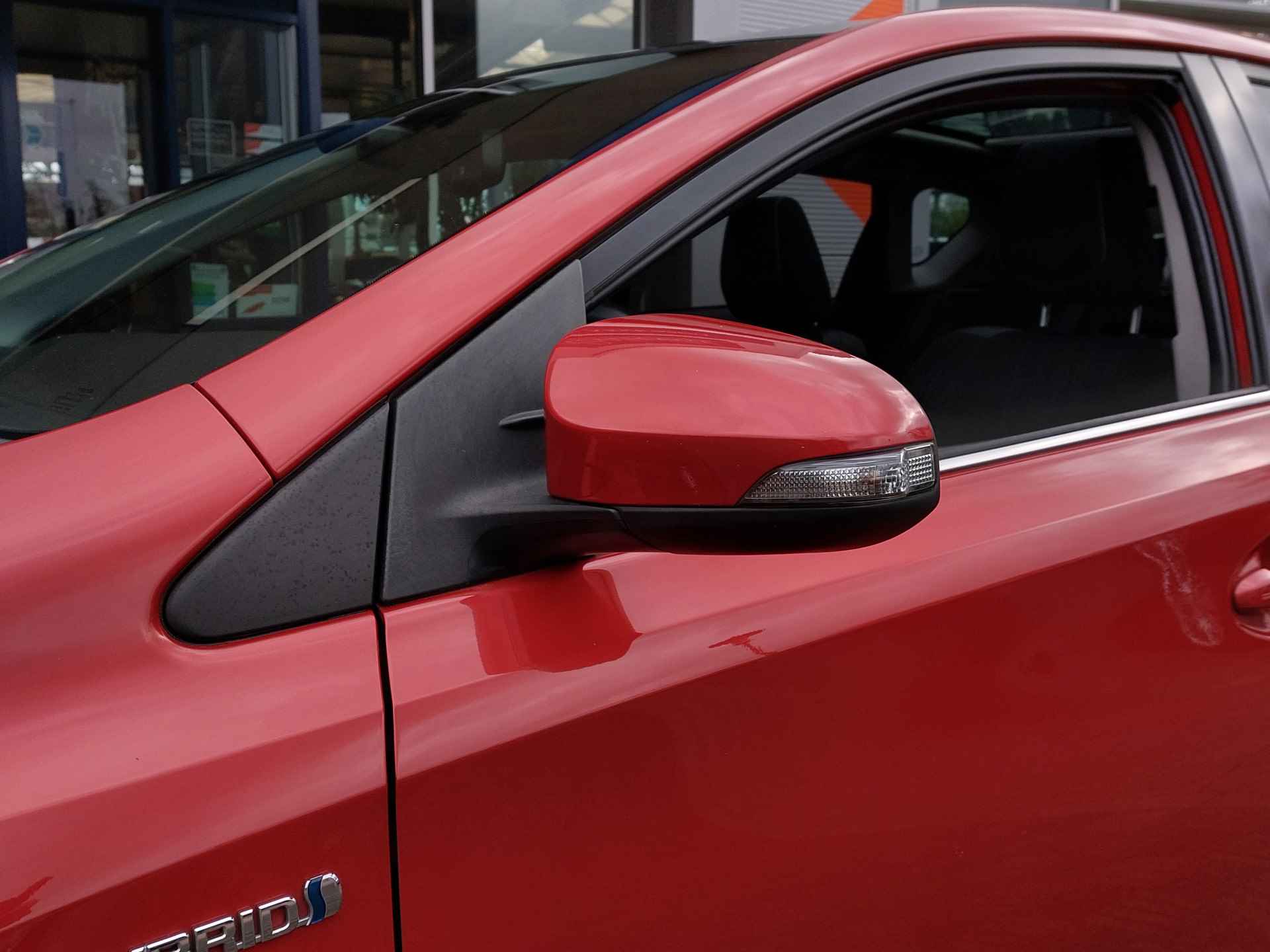 Toyota Auris 1.8 Hybrid 100pk Automaat Lease Pro 5-Deurs | Navi | Bi-Xenon | Clima | Cruise | Panoramadak | Keyless Entry | Pdc V+A+Assist+Camera | Licht+Regensensor | Privacy Glass | 17''lm | Trekhaak - 39/52