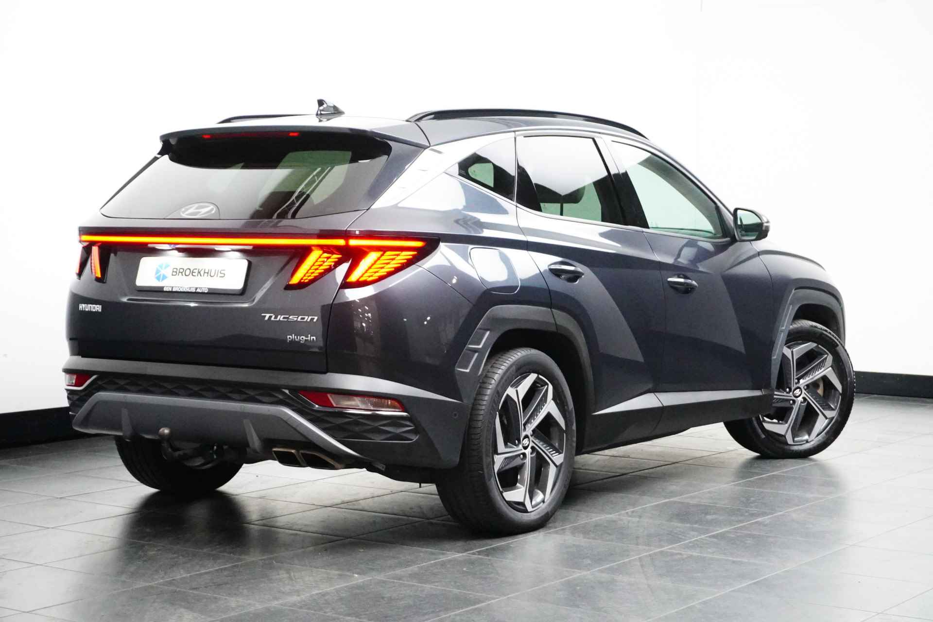 Hyundai Tucson 1.6 T-GDI PHEV Premium Sky 4WD | Afn. Trekhaak | Panoramisch Schuif-kanteldak | Licht interieur | - 4/32