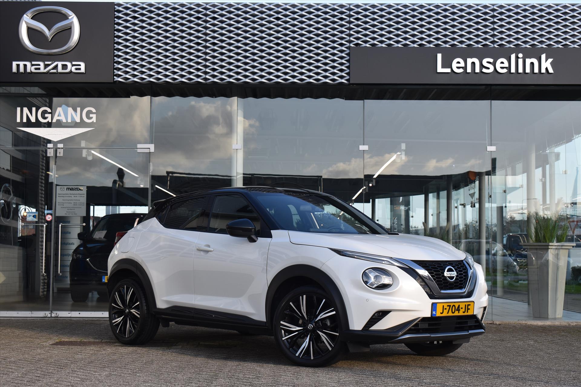 Nissan Juke 1.0 DIG-T 117pk N-Design | Dealeronderhouden | Camera | 19 inch velgen | Navigatie | Carplay | Climate Control | Verlengde fabrieksgarantie!