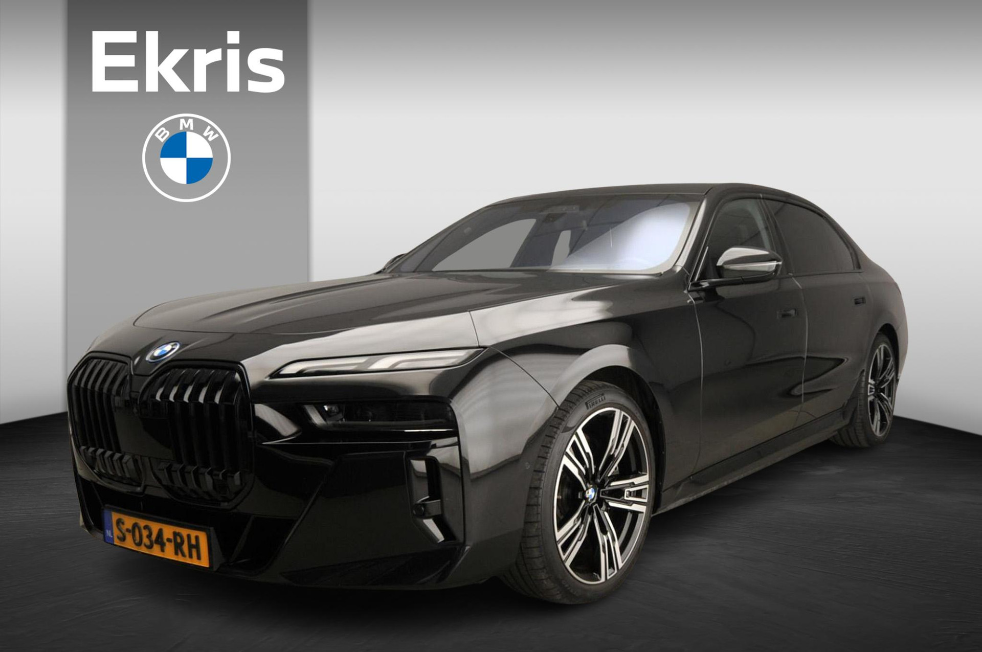 BMW i7 xDrive60 | M-Sportpakket | LED | Leder | HUD | Schuifdak | Active steering | DAB | Alu 21 inch