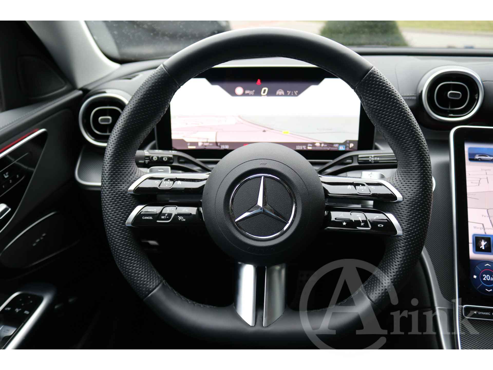 Mercedes-Benz C-Klasse Estate 300 e AMG Line Rijassistentiepakket plus, Multicontourstoelen, Panoramaschuifdak, 360 Camera - 39/51