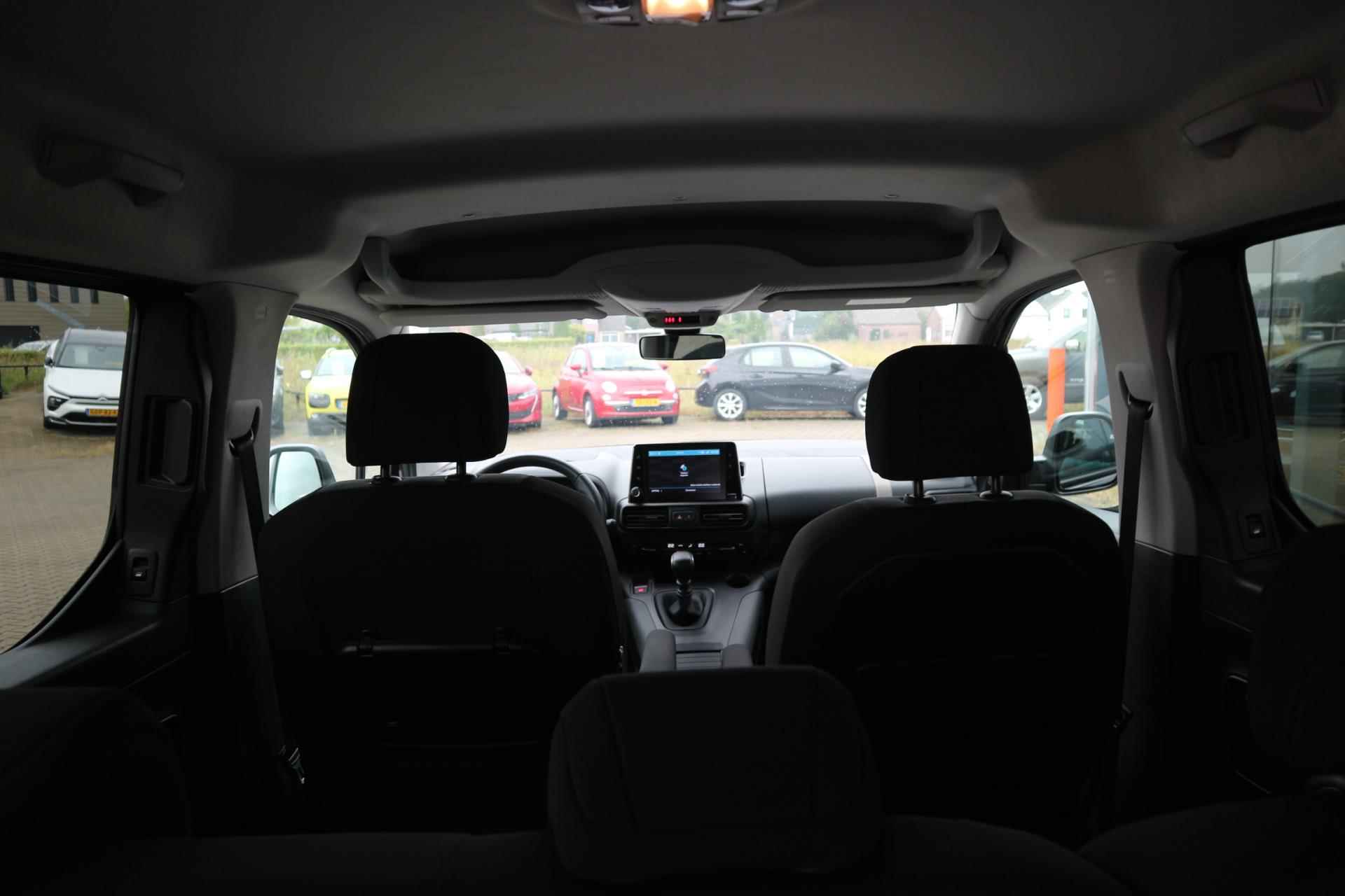 Citroen BERLINGO 1.2 PureTech Feel NAVI CAMERA PDC V+A CLIMA CRUISE RIJKLAARPRIJS!! - 39/40