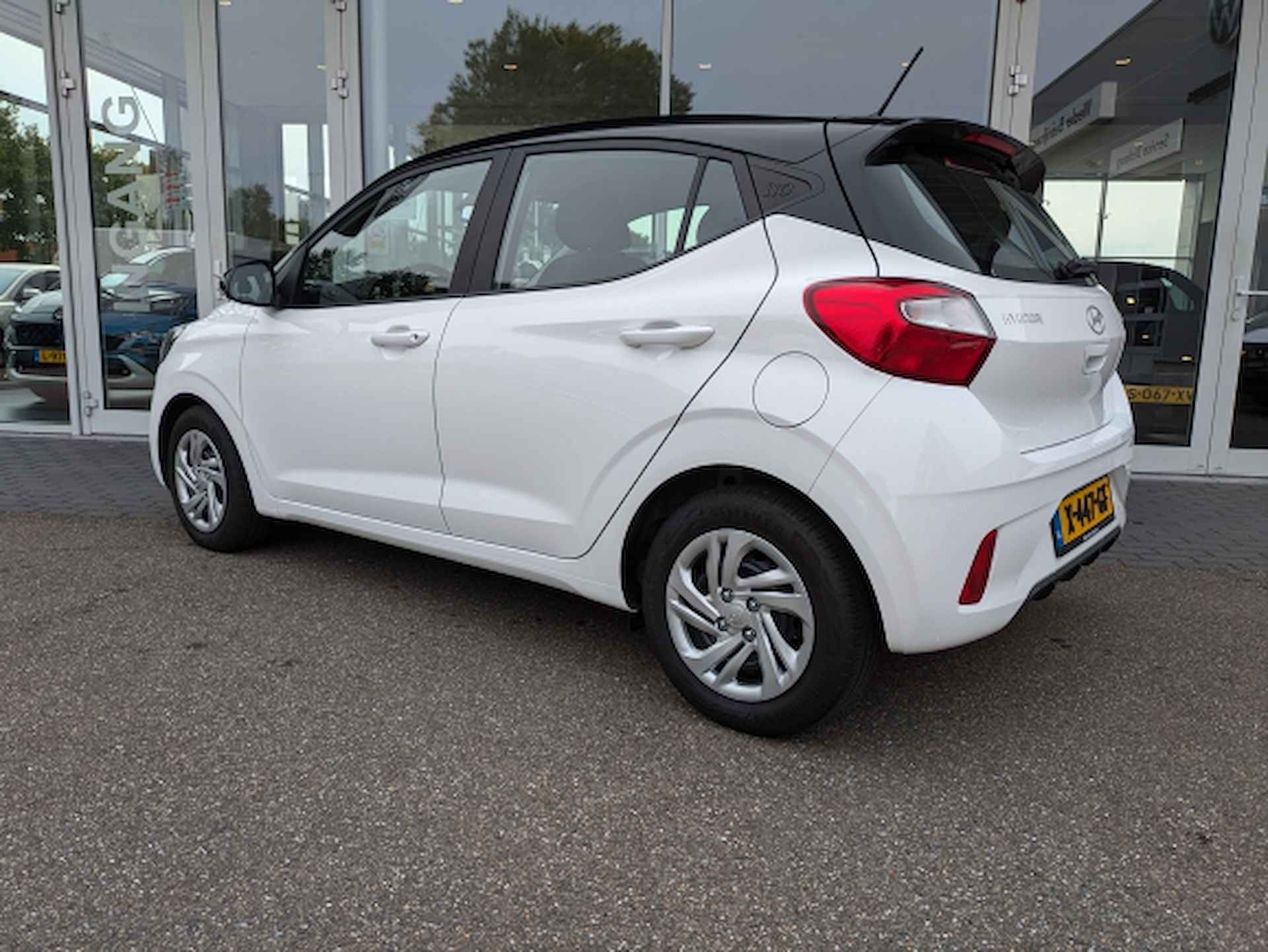 Hyundai I10  Automaat Comfort | Cruise Control | Navigatie via  Apple Carplay/ Android | € 329,- PL per maand - 7/19