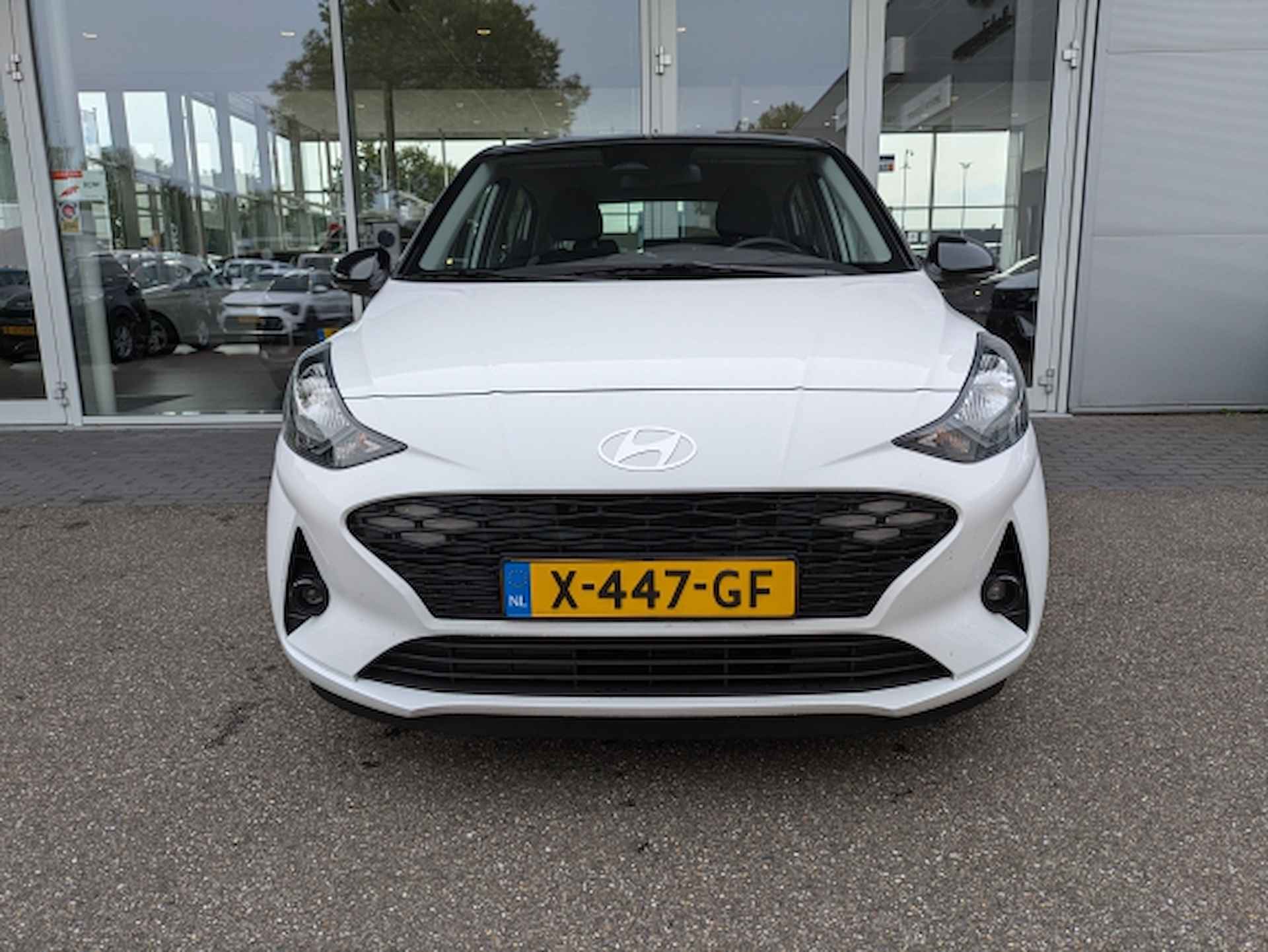 Hyundai I10  Automaat Comfort | Cruise Control | Navigatie via  Apple Carplay/ Android | € 329,- PL per maand - 10/19