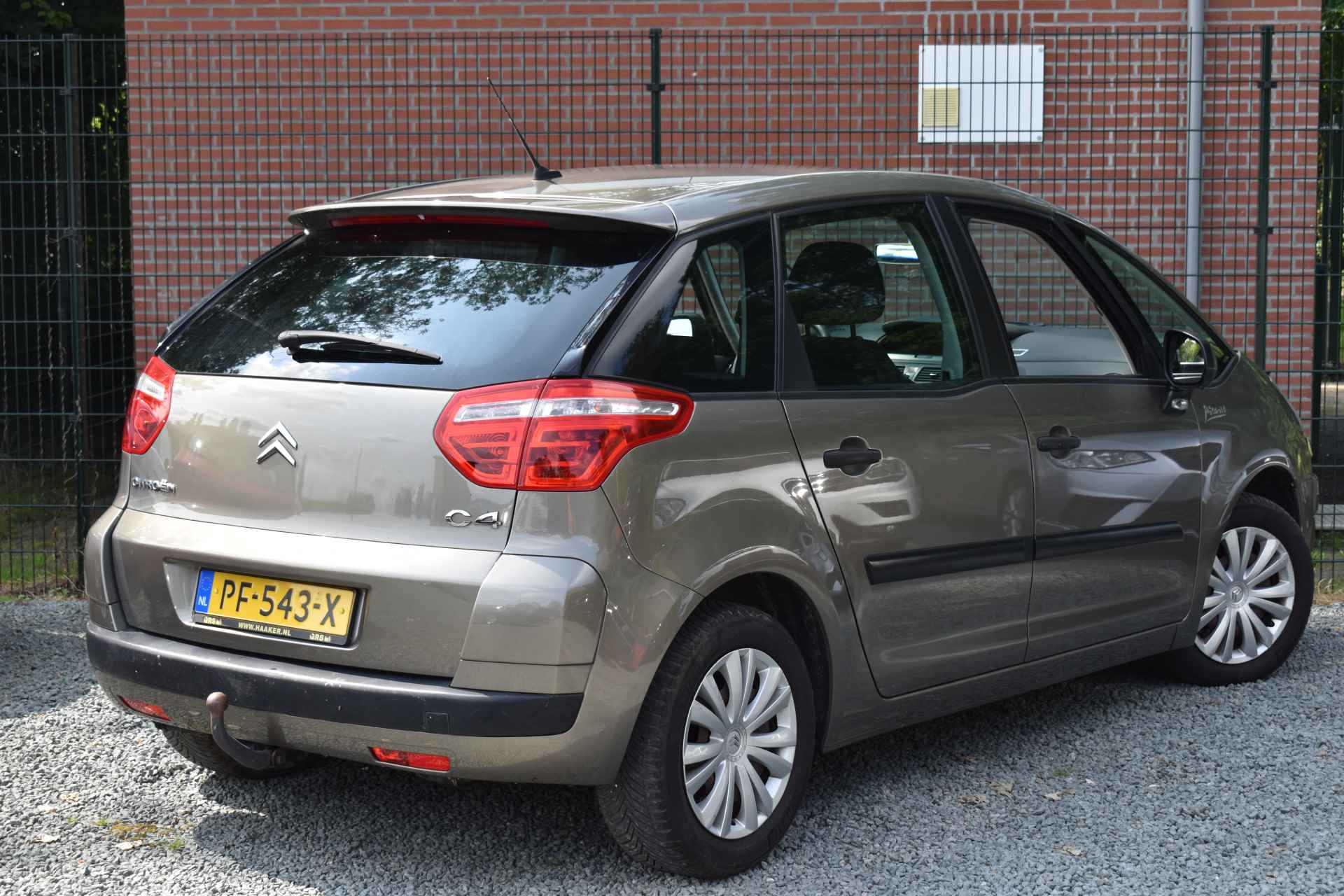 Citroën C4 Picasso 1.6 VTi BUSINESS 5p. TREKHAAK/AIRCO/CRUISE - 2/20