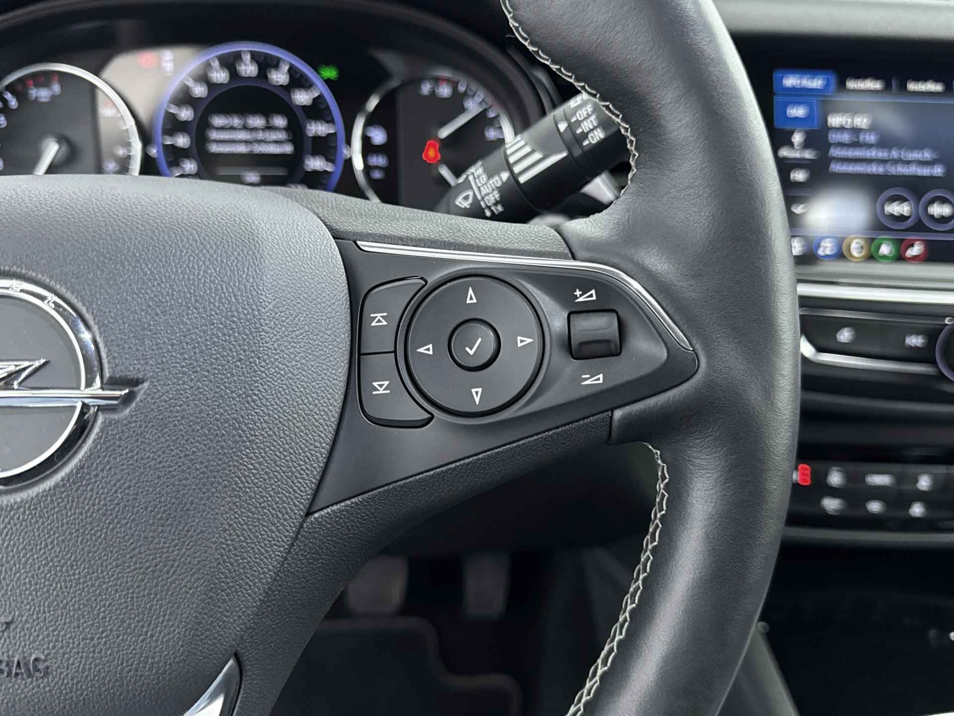 Opel Insignia Sports Tourer 1.5 Turbo Business Executive | Navigatie | Stuur/Stoel verwarming | Cruise Control | - 22/40