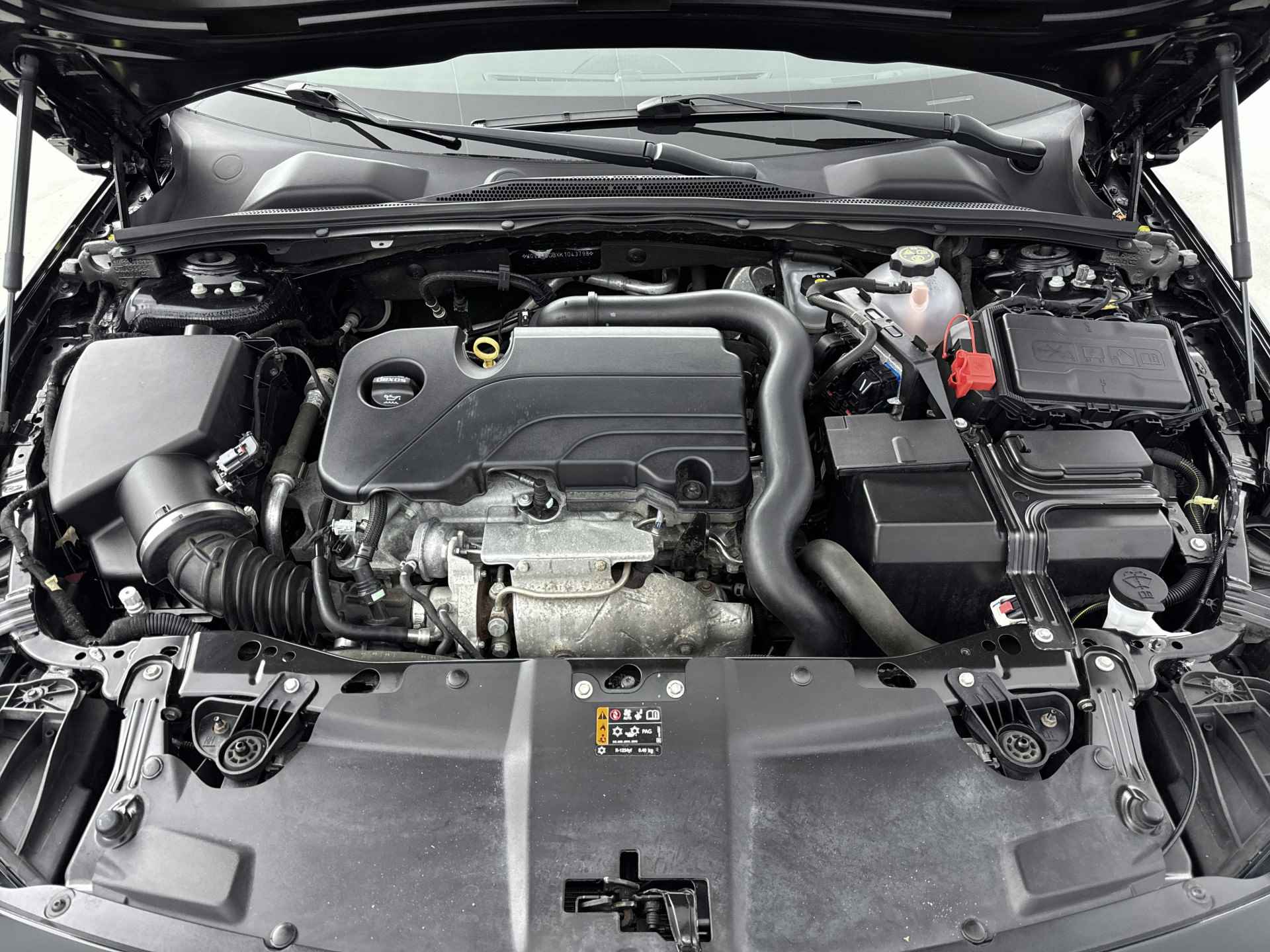 Opel Insignia Sports Tourer 1.5 Turbo Business Executive | Navigatie | Stuur/Stoel verwarming | Cruise Control | - 38/40