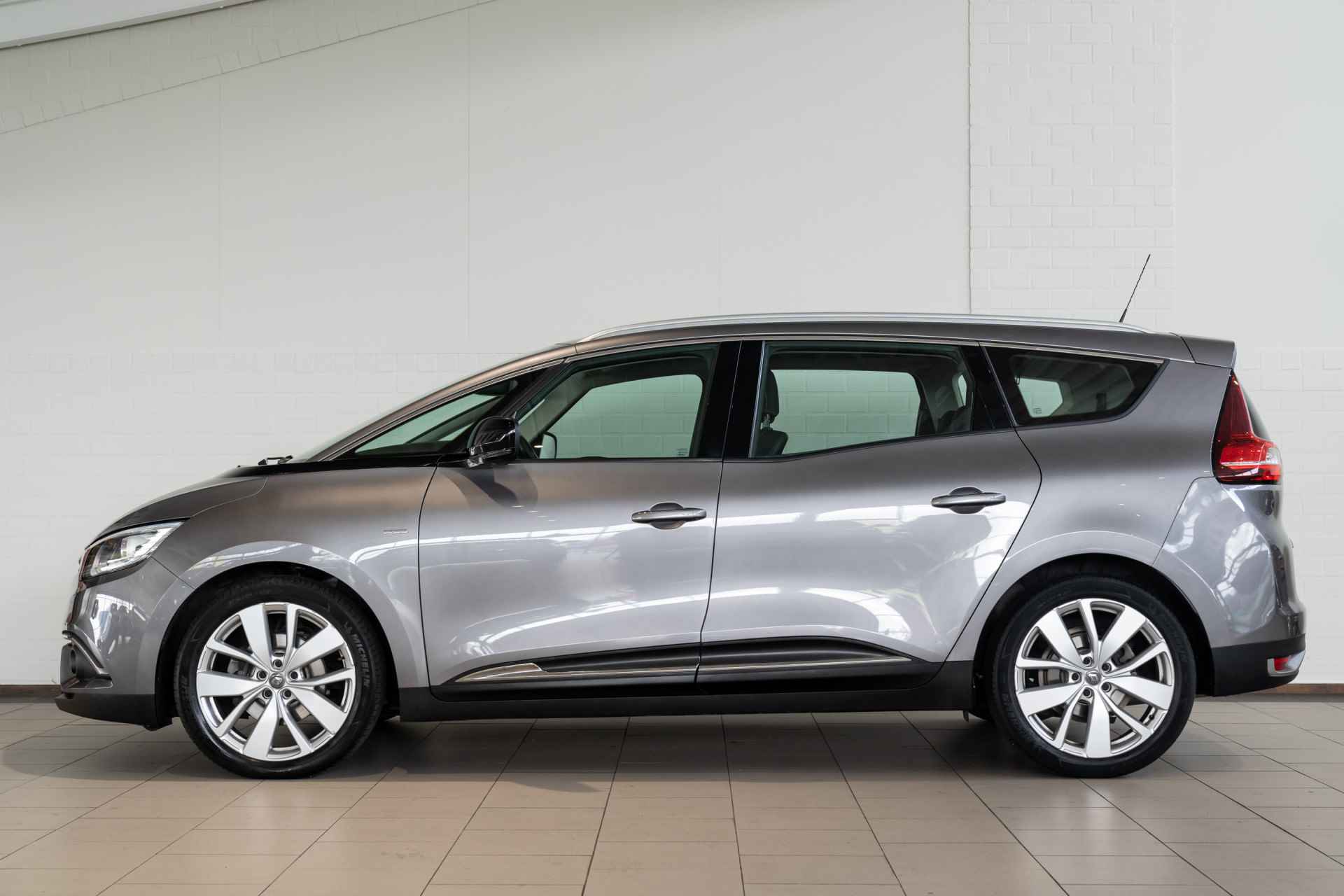 Renault Grand Scénic 1.3 TCe Automaat Limited 7 Persoons | Climate Controle | Navigatie | Keyless | - 5/35
