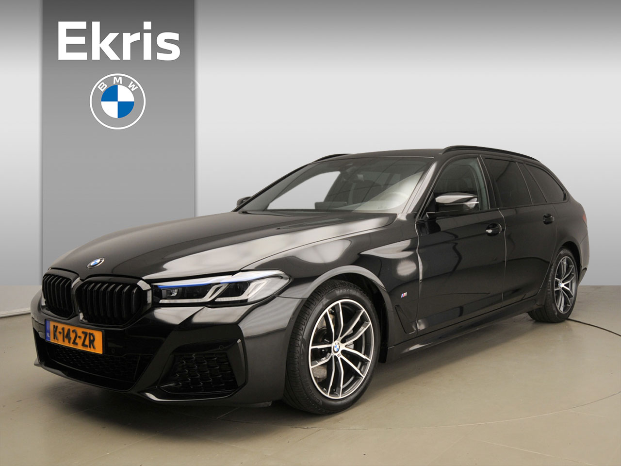 BMW 5 Serie Touring 520i | M Sportpakket / Laserlicht / Leder / Navigatie / Keyles go / Stoelverwarming / DAB / Hifi speakers / Alu 18 inch