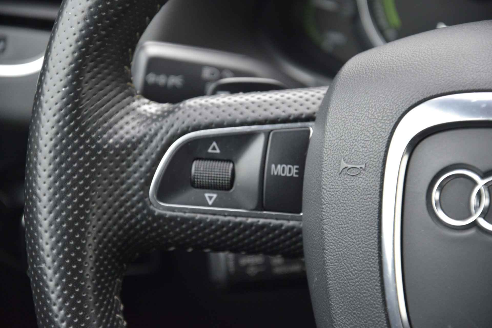 Audi Q5 2.0 TFSI Hybrid quattro Pro line Automaat | Afneembare Trekhaak | Climate Control | Navigatie | Cruise Control | - 19/45