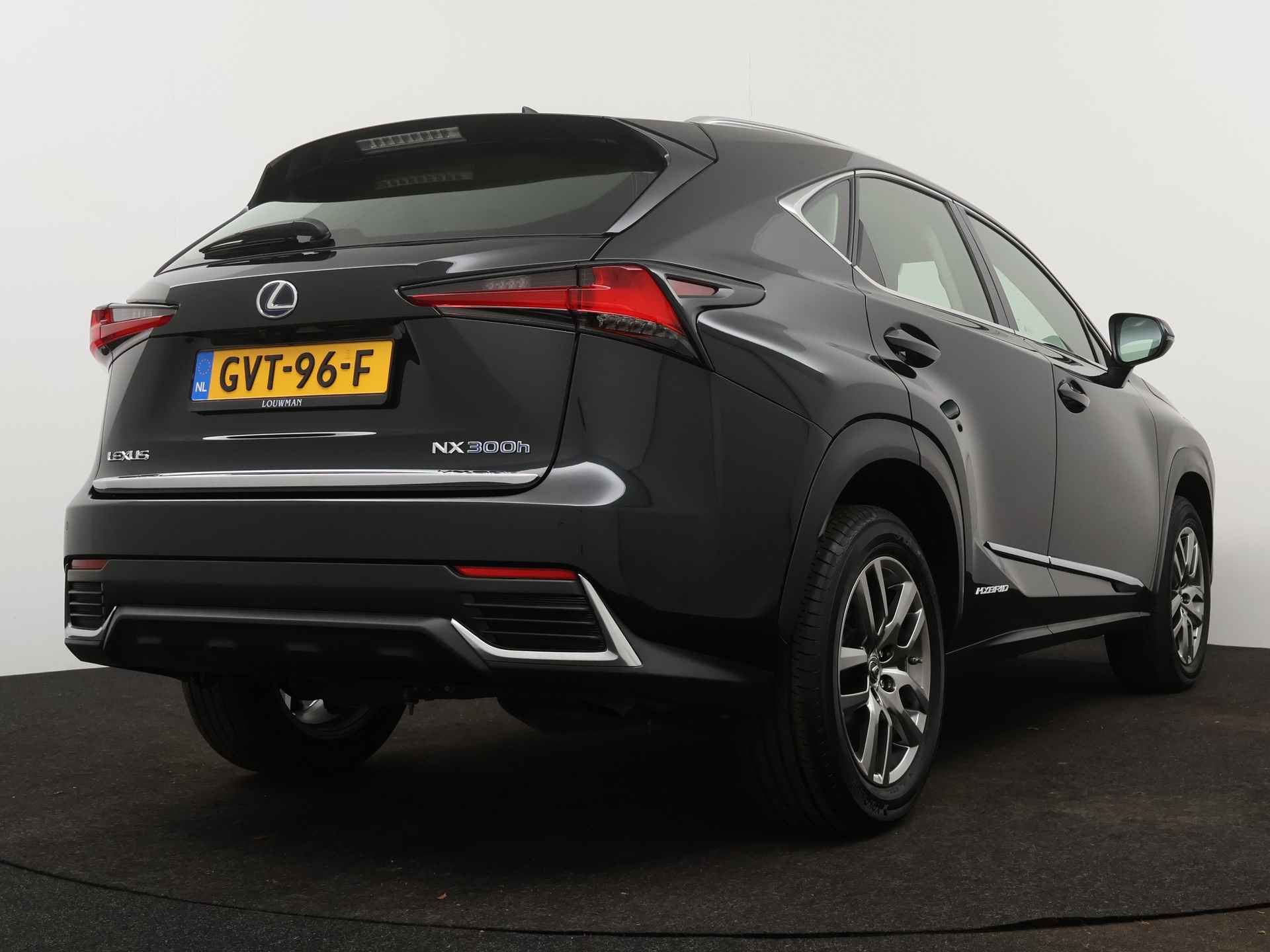 Lexus NX 300h AWD Ultimate Edition Limited | Navigatie | Camera | Parkeersensoen | Stoelverwarming | LM velgen | - 3/47