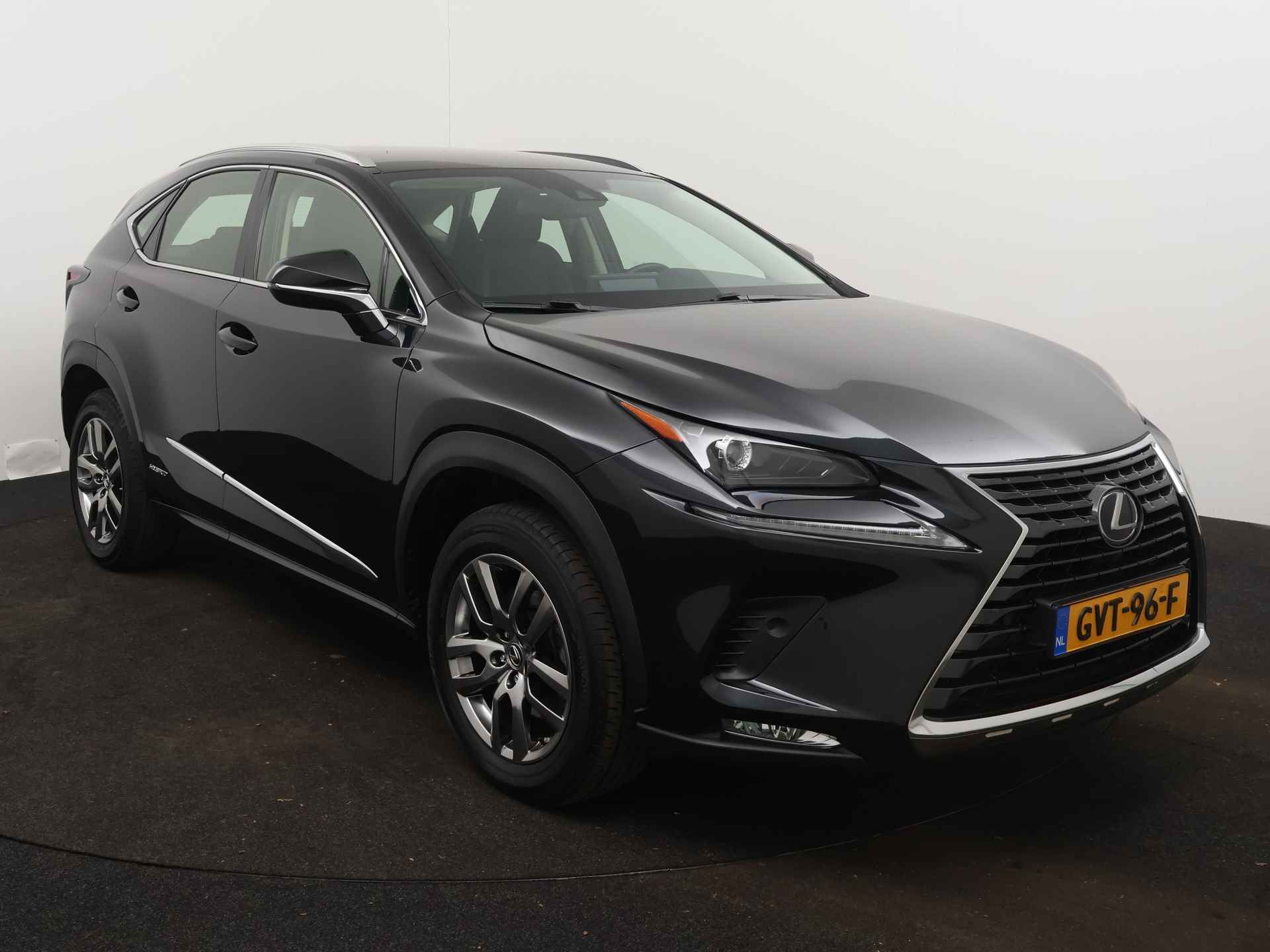 Lexus NX 300h AWD Ultimate Edition Limited | Navigatie | Camera | Parkeersensoen | Stoelverwarming | LM velgen | - 29/47