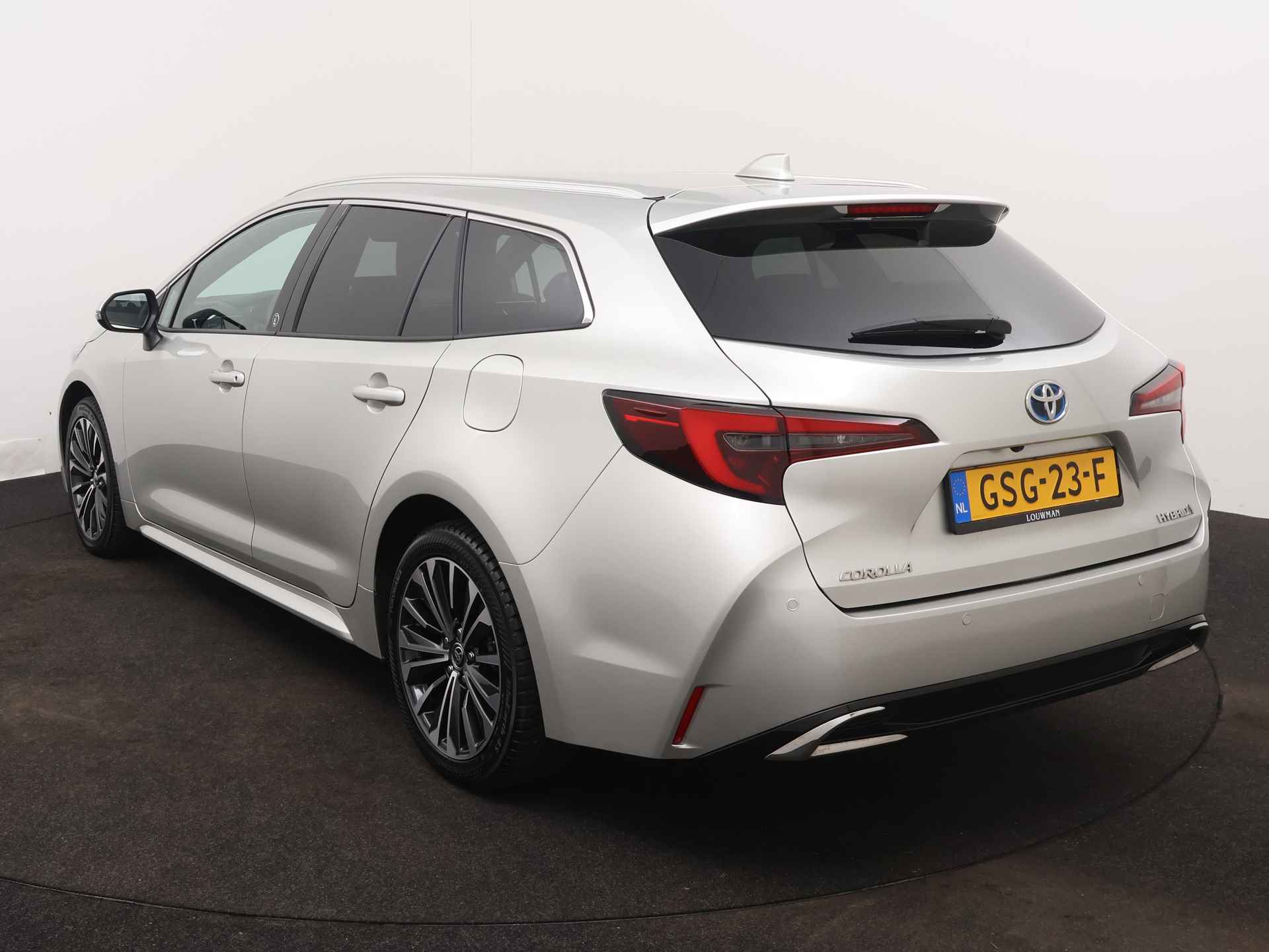 Toyota Corolla Touring Sports Hybrid 140 Business Plus Limited - 17/45