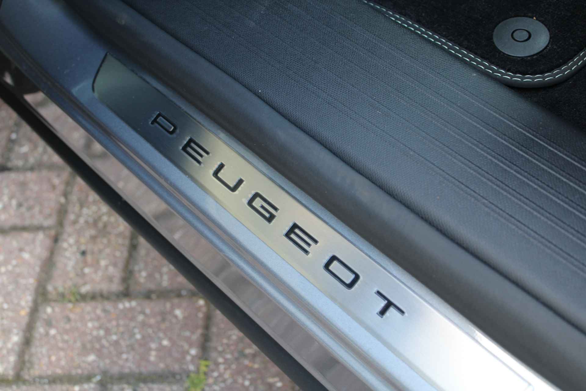 Peugeot E-5008 GT 73 kWh | Navigatie | Camera | Alcantara | 20 Inch | - 28/42